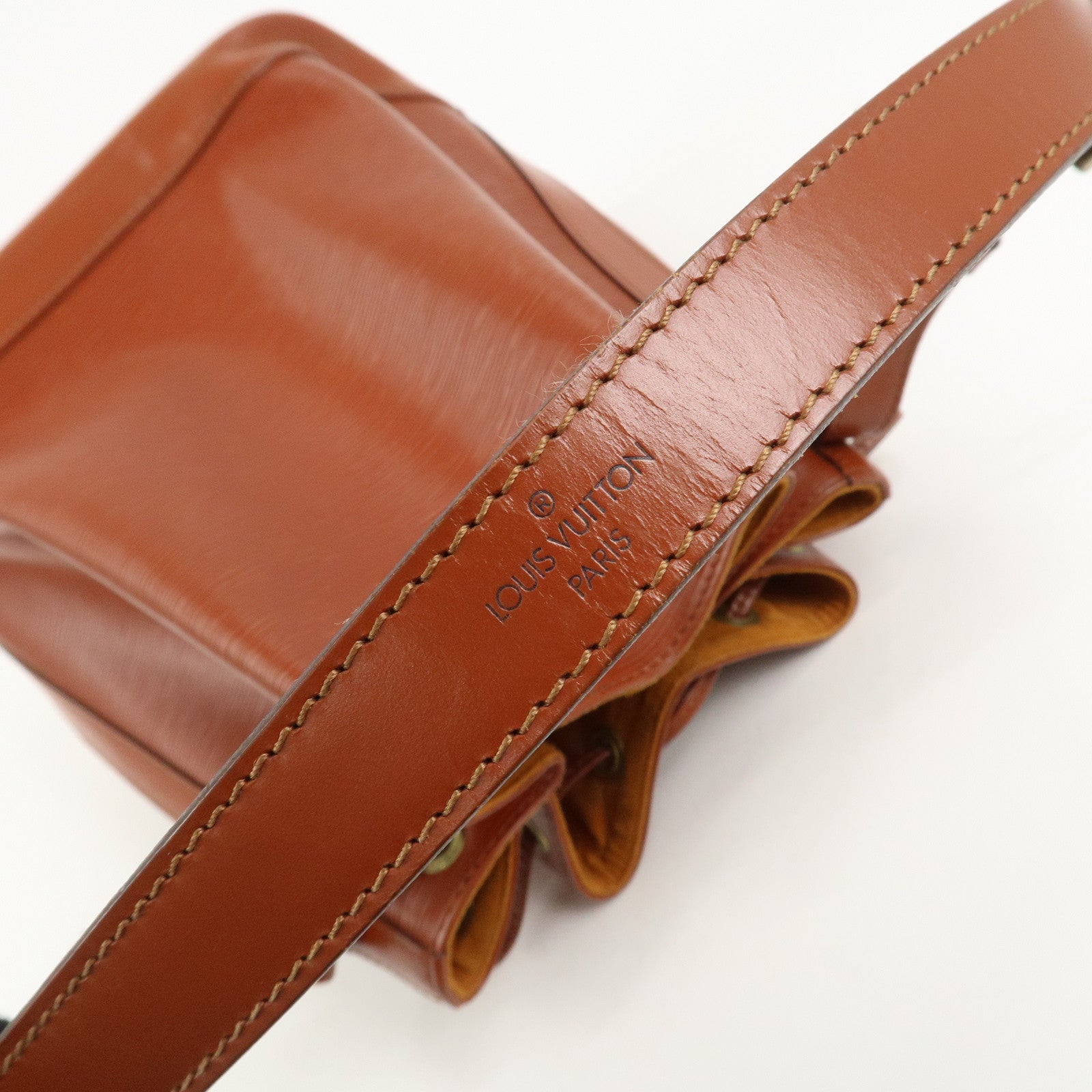 Louis Vuitton Epi Noe Leather Shoulder Bag Kenya Brown M44003