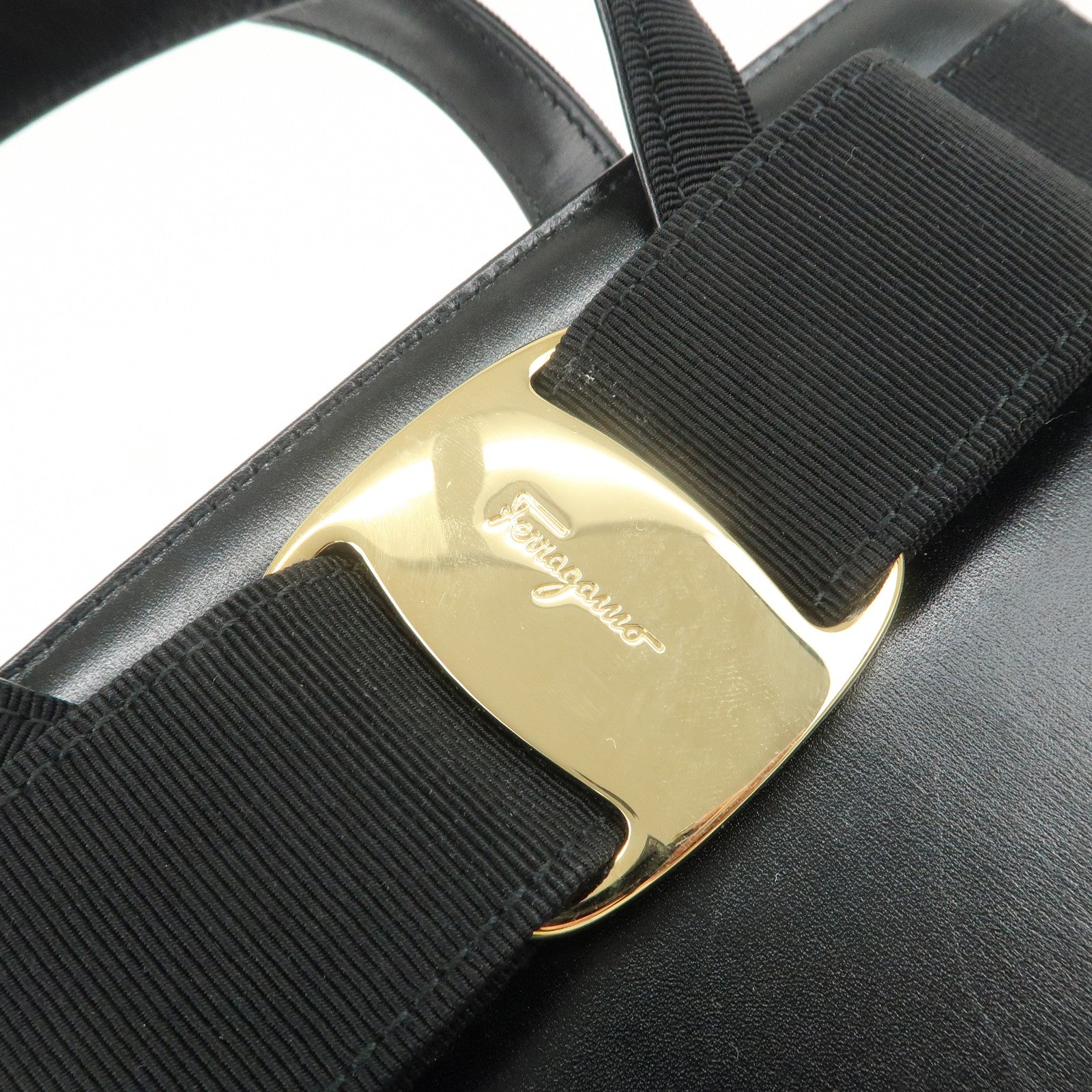 Ferragamo Vara Leather 2Way Hand Bag Shoulder Bag Black Used