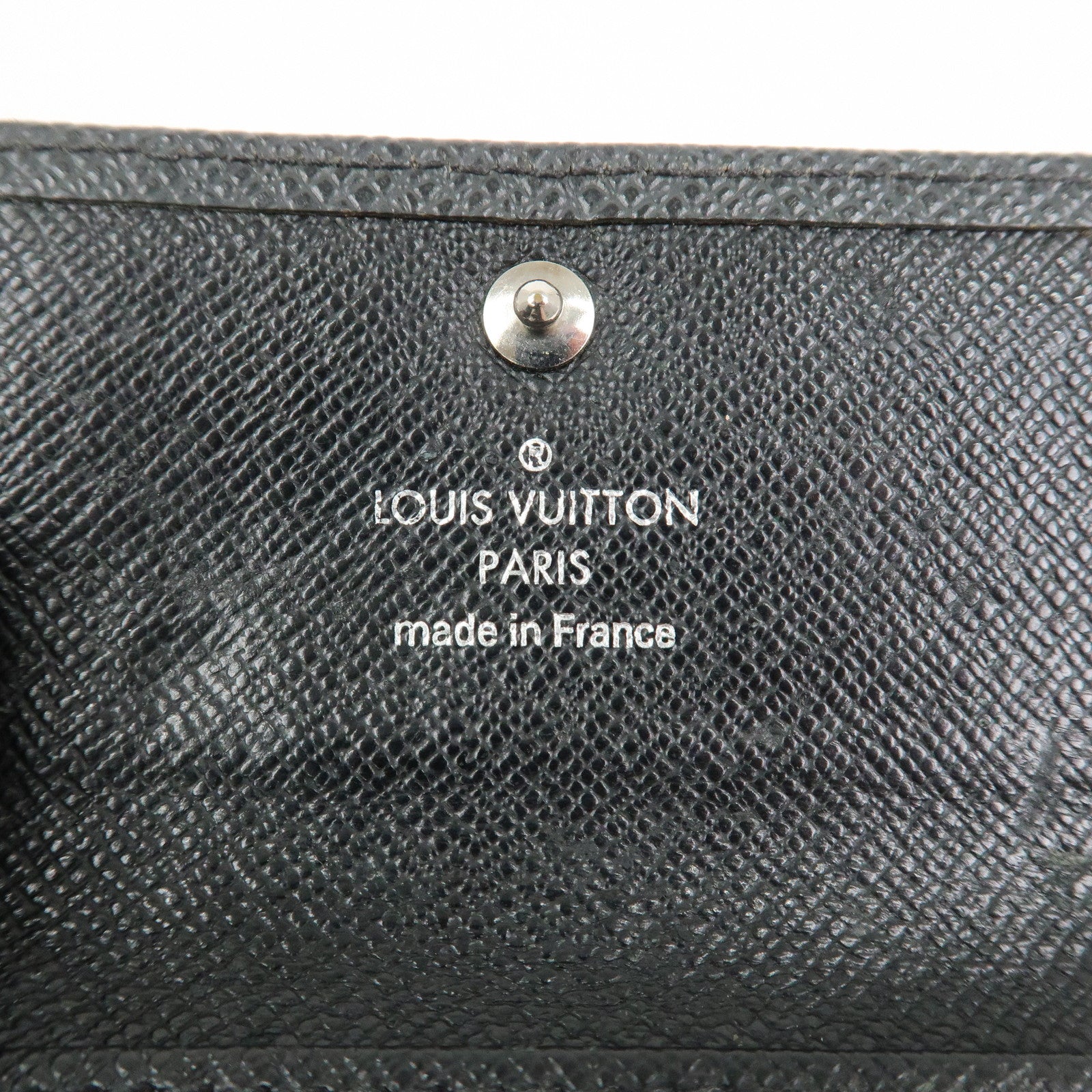 Louis Vuitton Taiga Multicles 6 Key Case Ardoise Black M30532