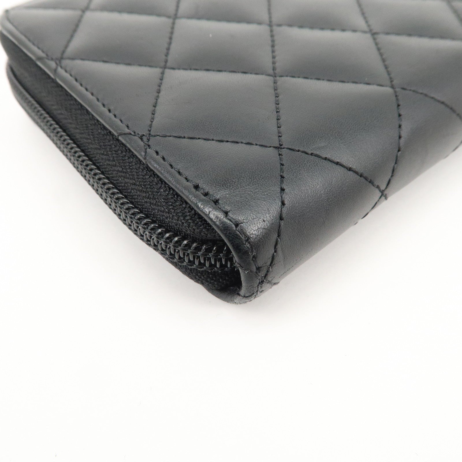 CHANEL Cambon Line Lamb Skin Round Zippy Long Wallet Black A50078 Used