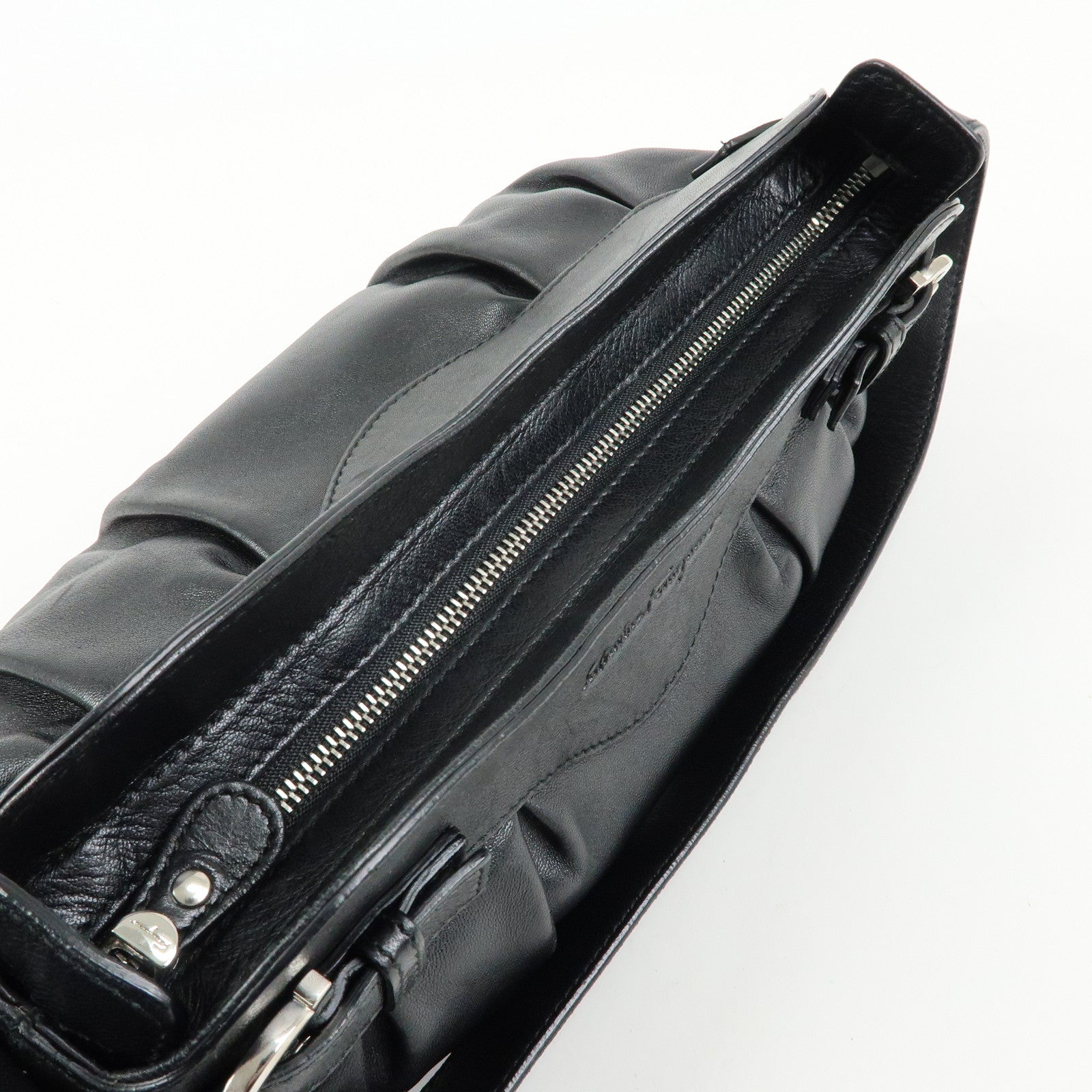 Ferragamo Gancini Leather Shoulder Bag Hand Bag Black