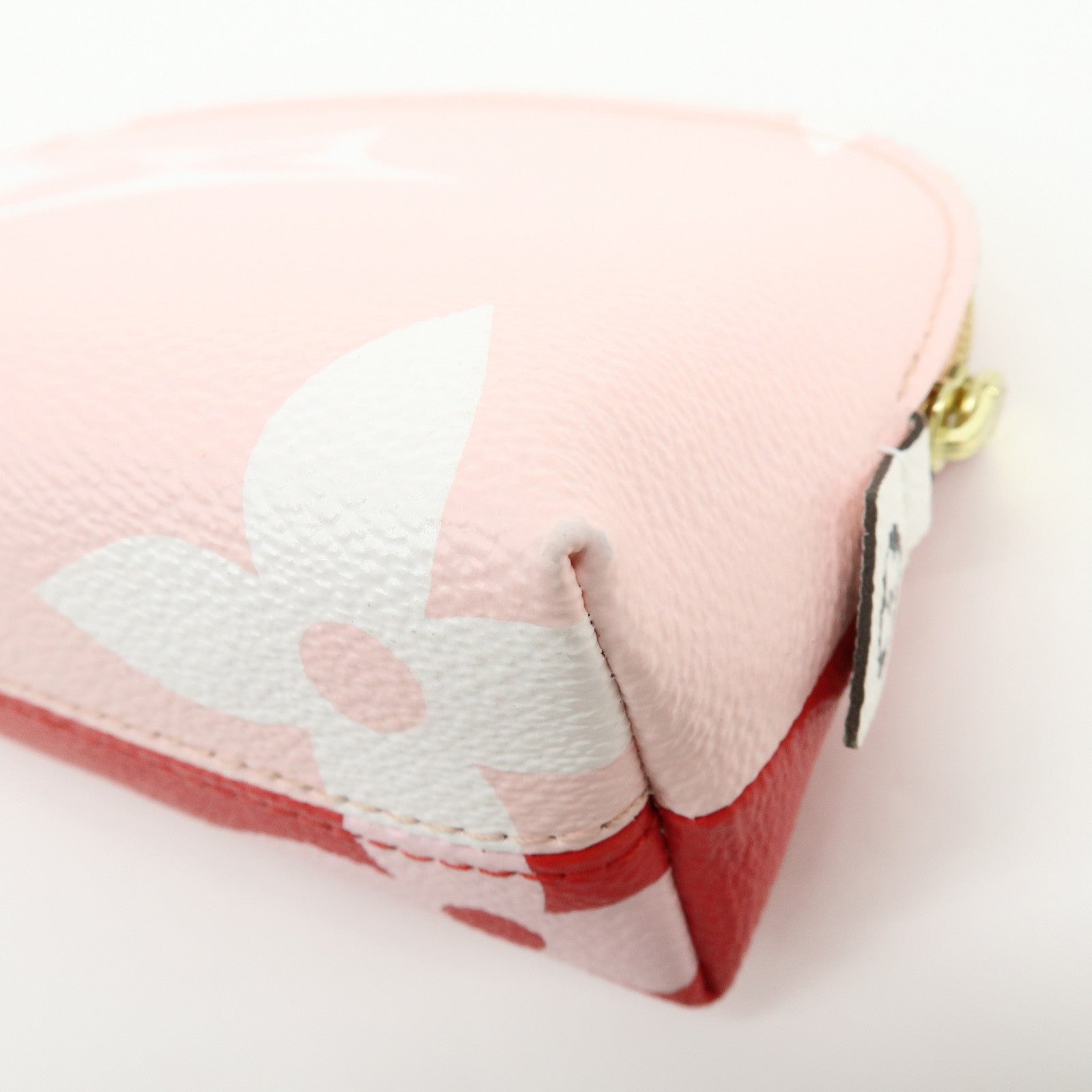Louis Vuitton Monogram Giant Pochette Cosmetic PM Rouge M67694
