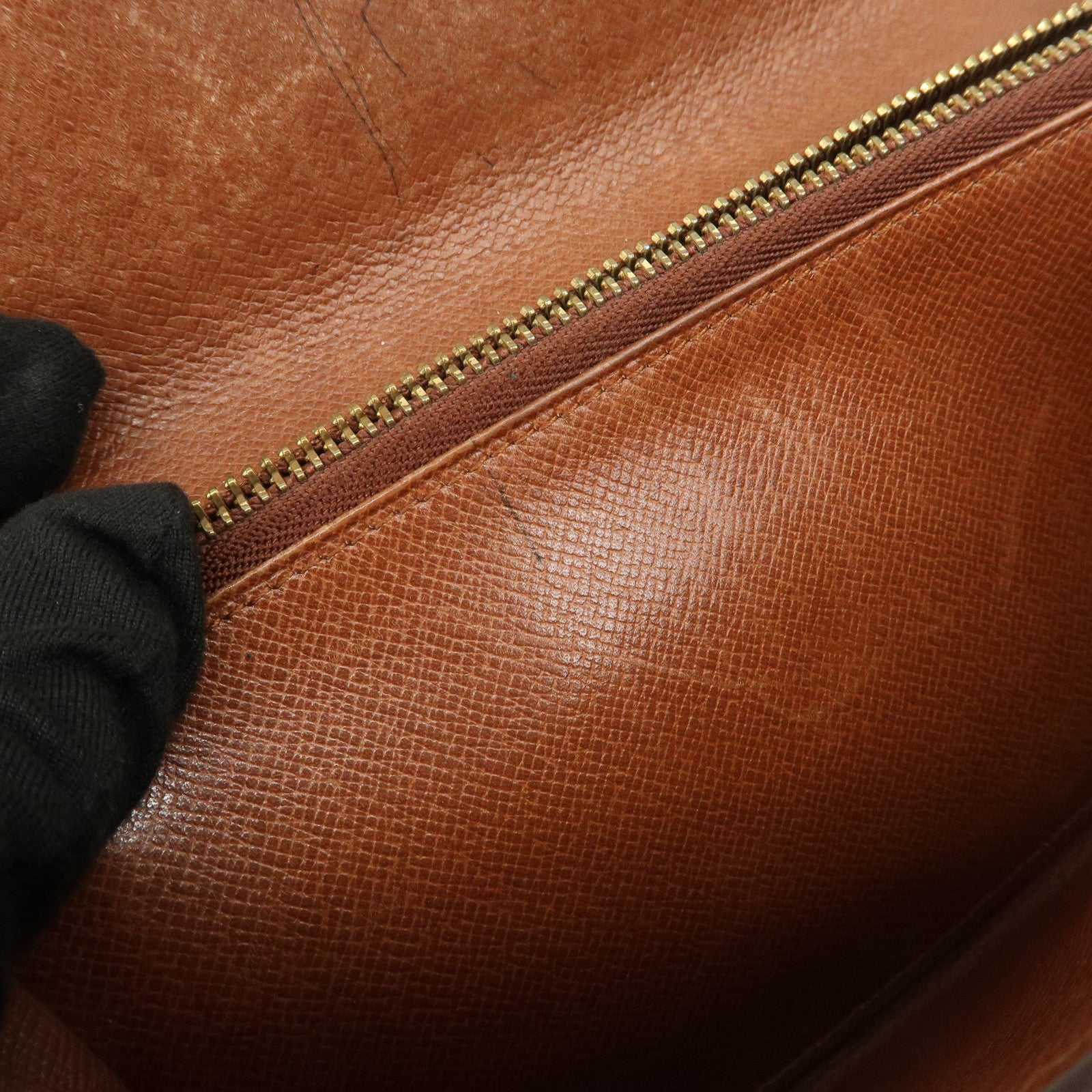 Louis Vuitton Monogram Pochette Porte Monnaie Credit M61725