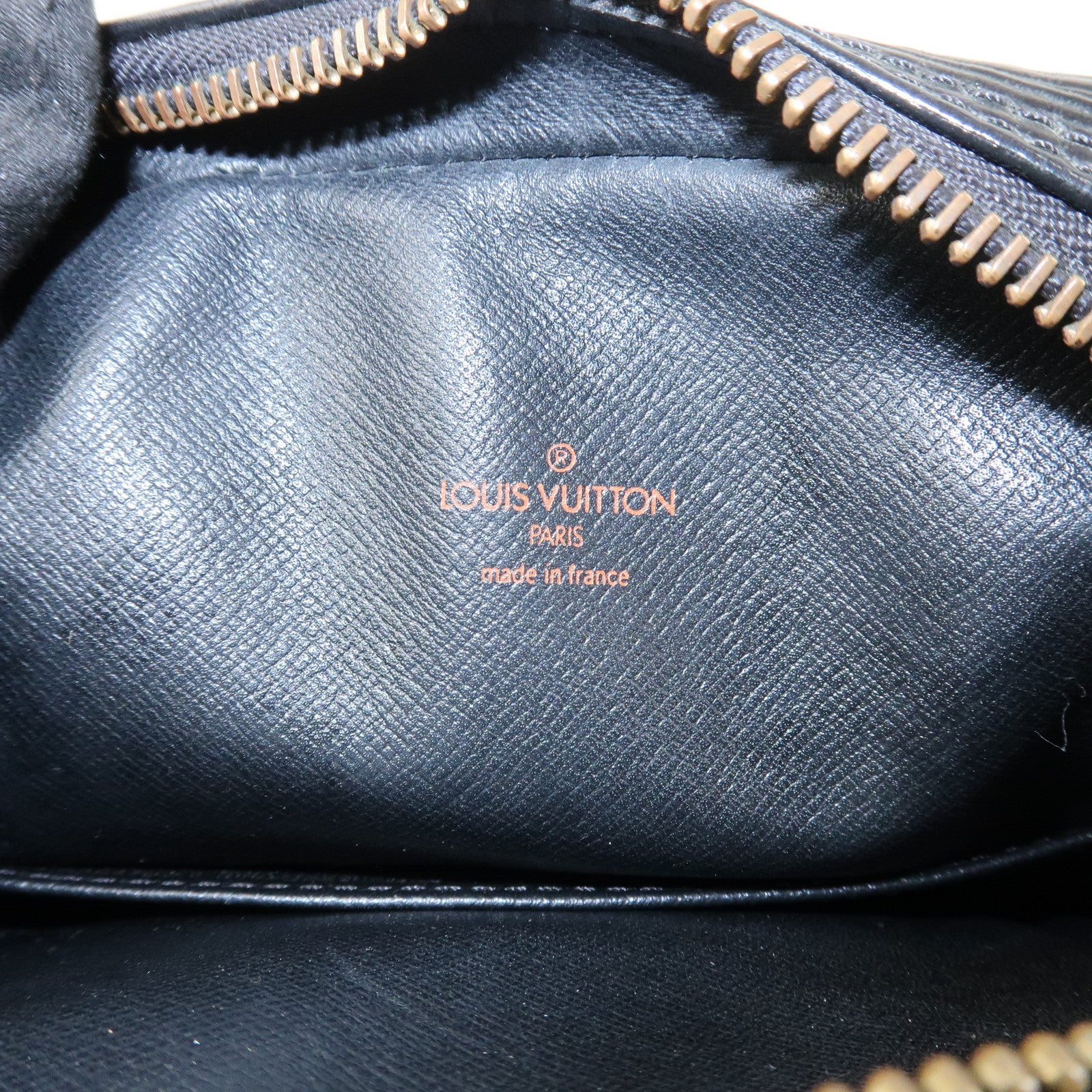 Louis Vuitton Epi Danube Shoulder Bag Crossbody Bag Noir M45632