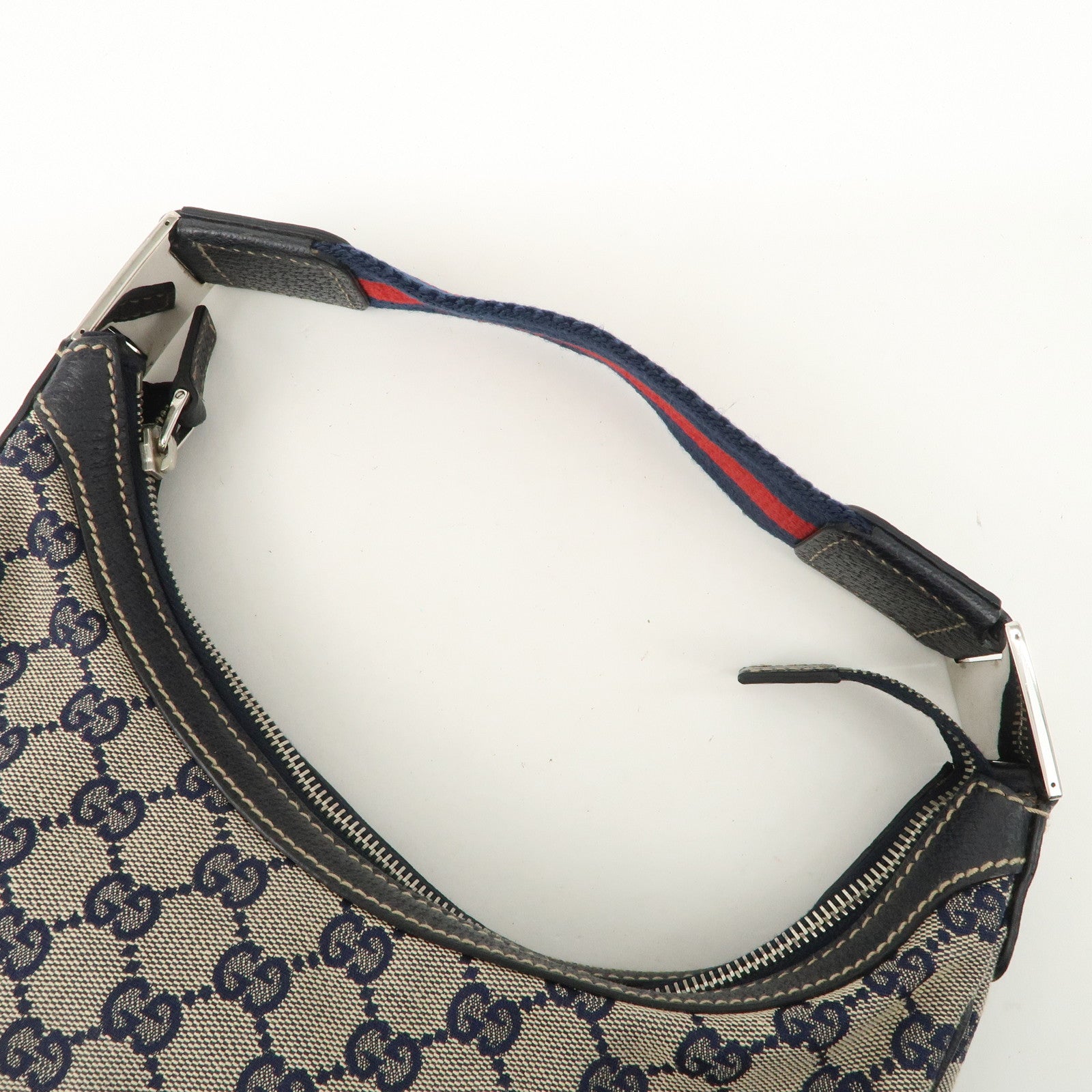 GUCCI Sherry GG Canvas Shoulder Bag Beige Navy 145811