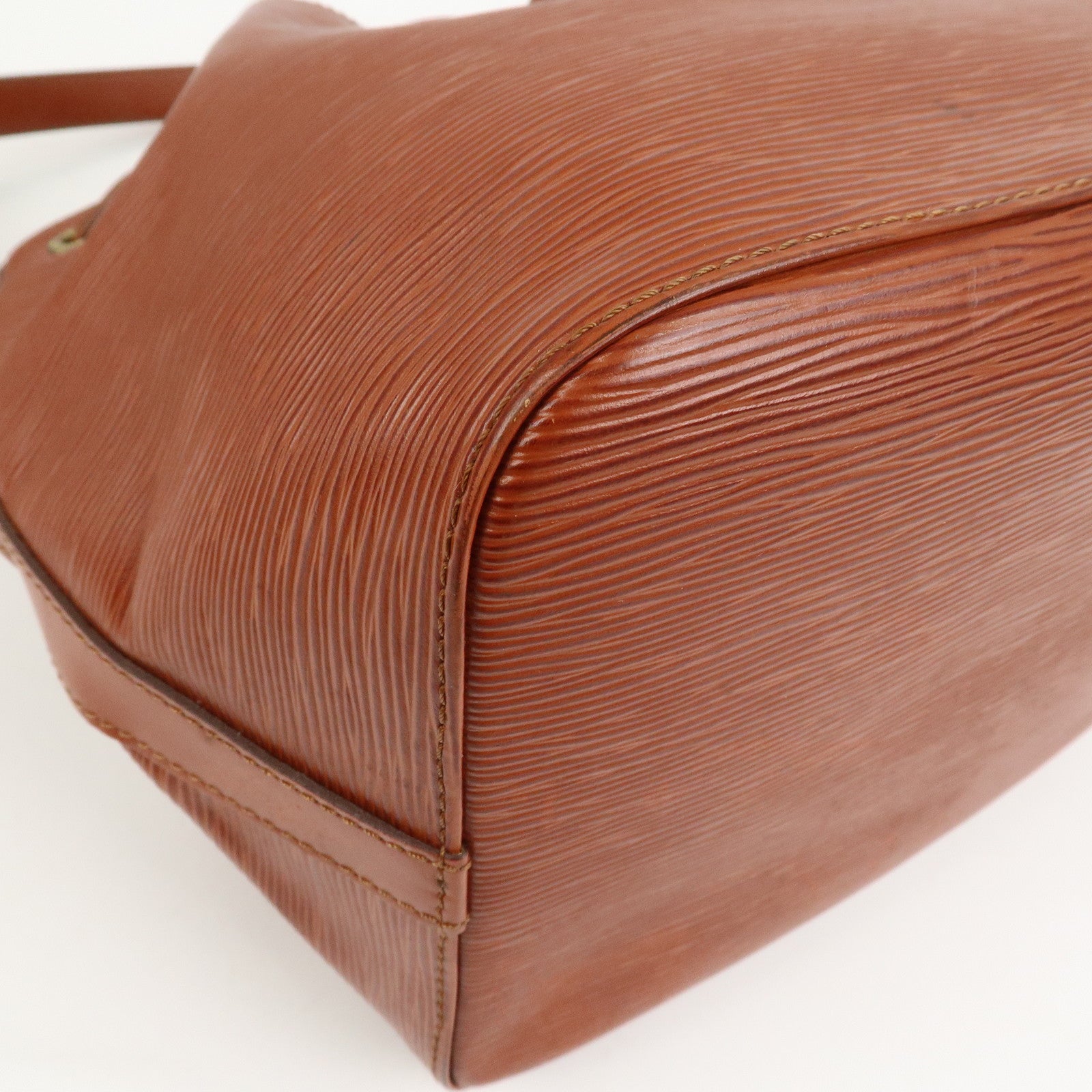 Louis Vuitton Epi Leather Petit Noe Shoulder Bag Kenya Brown M44103
