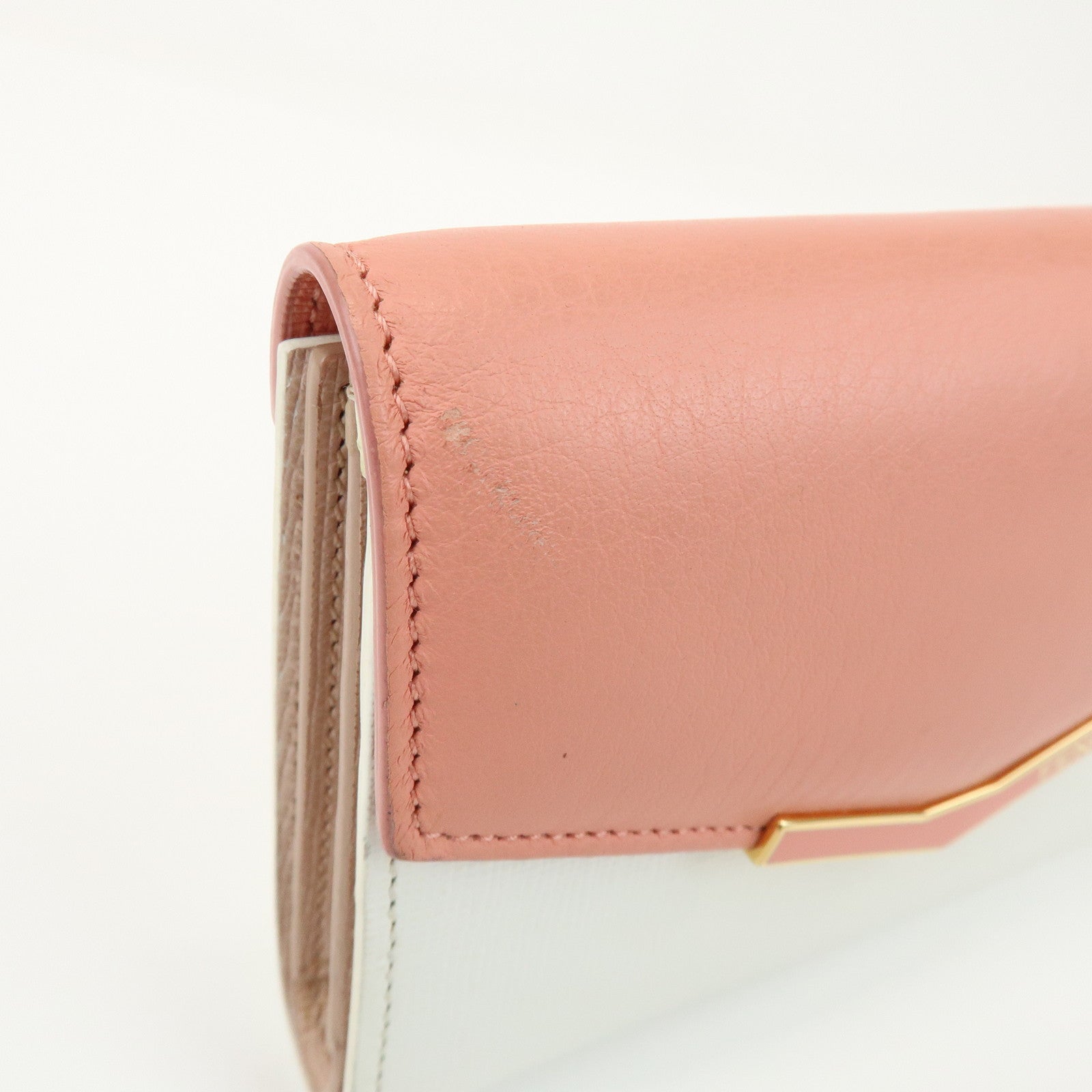 FENDI Leather Bicolor Bi-fold Compact Wallet White LightPink 8M0352
