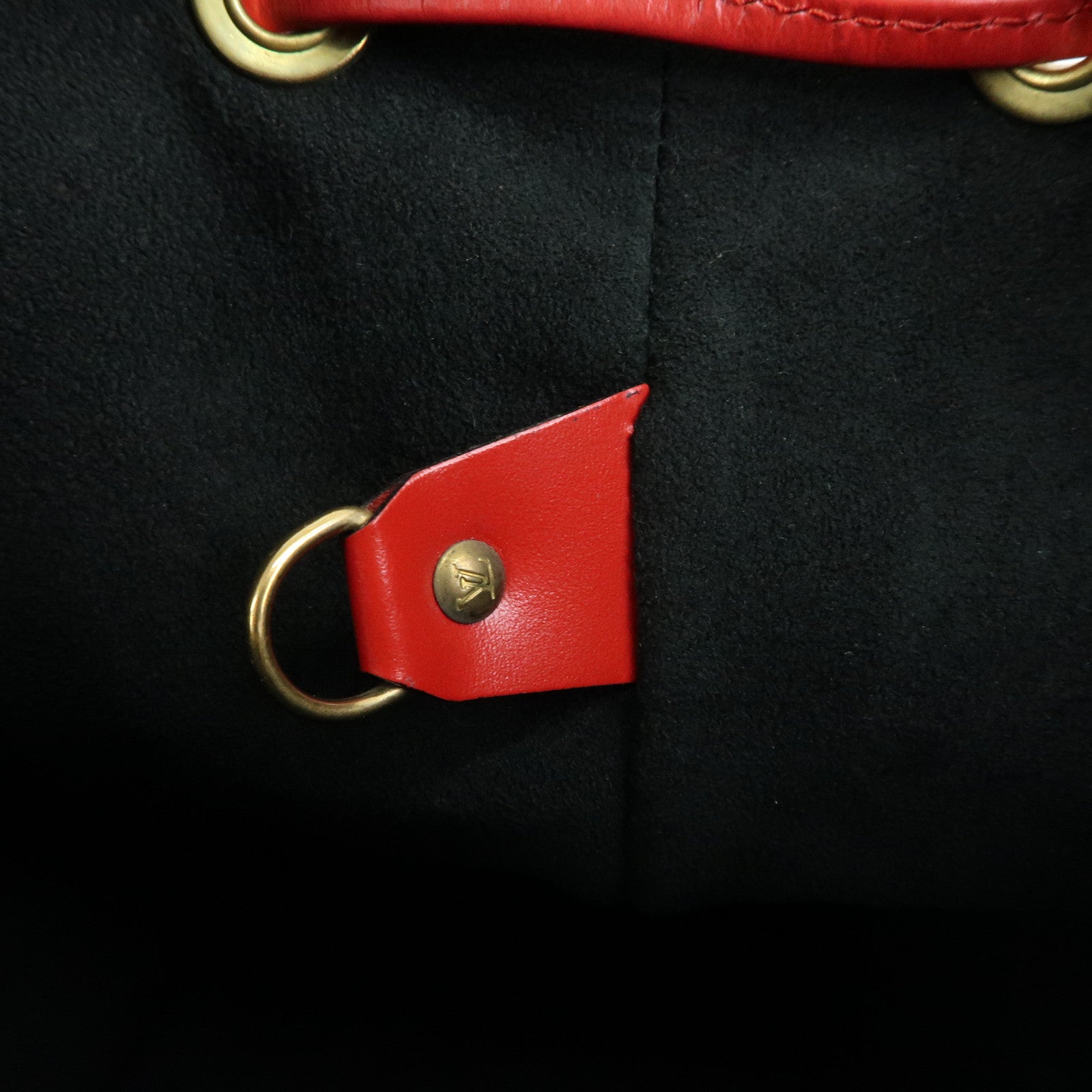 Louis Vuitton Epi Petit Noe Bicolor Shoulder Bag Green Red M44147