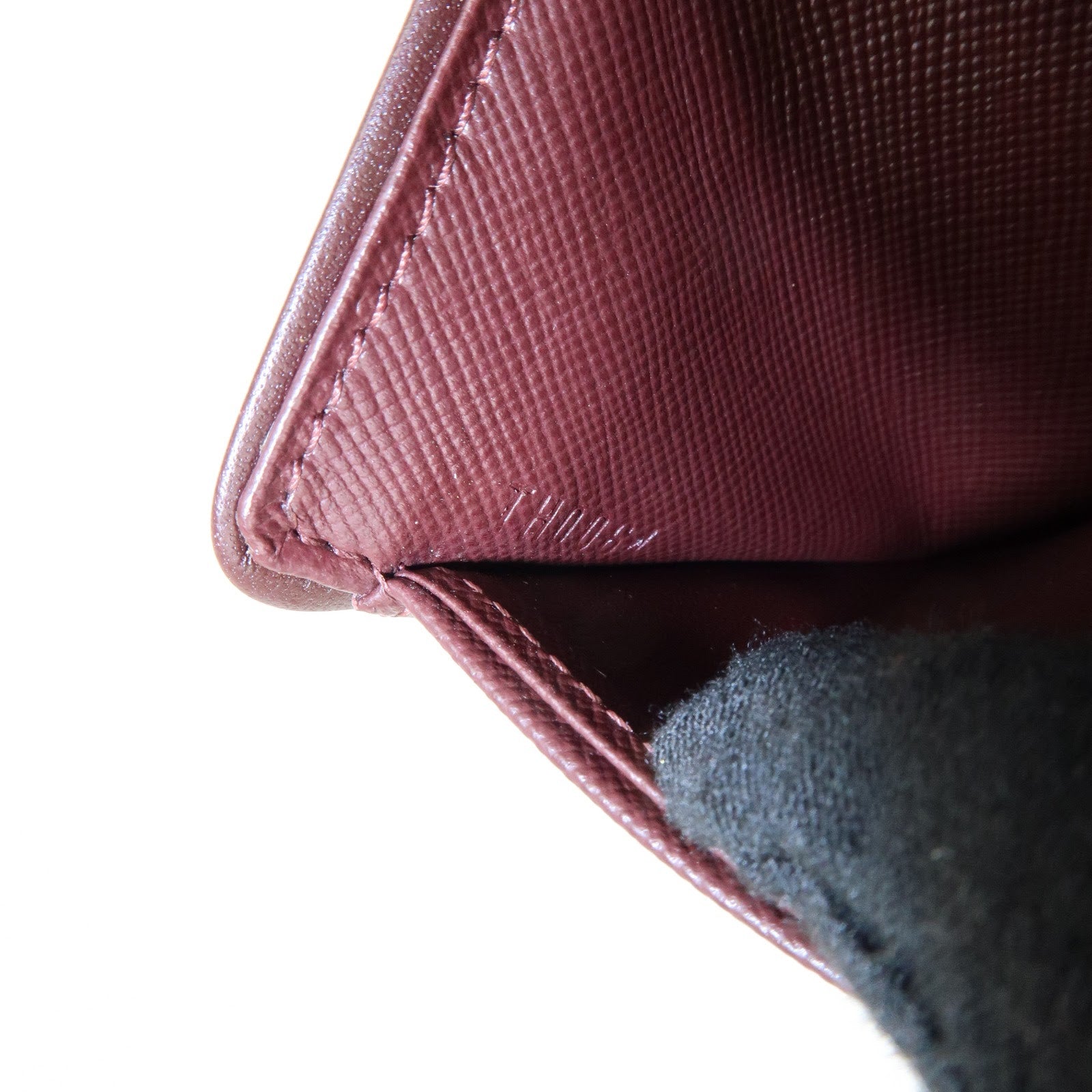 Louis Vuitton Monogram Mini Porte Billets Carte Credit Monnaie