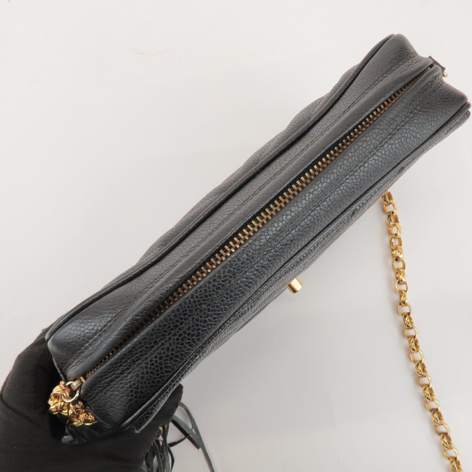 CHANEL Chevron V Stitch Caviarskin Chain Shoulder Bag Black