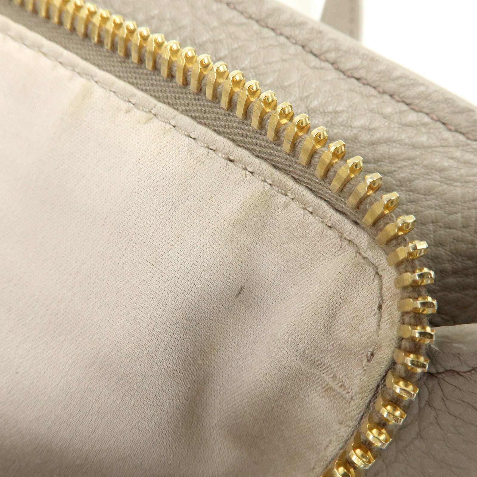 MIU MIU Leather 2Way Bag Hand Bag Shoulder Bag Beige RN0757