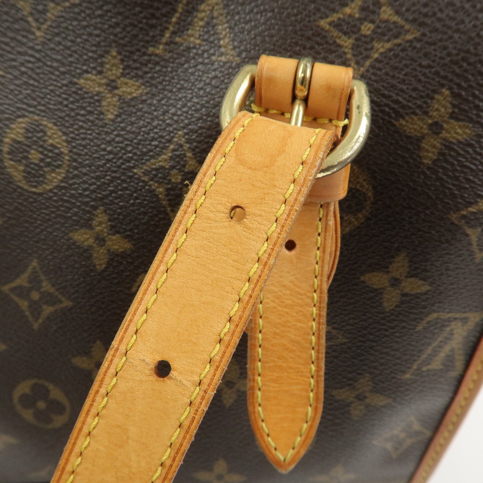 Louis Vuitton Monogram Popincourt Haut Shoulder Bag Brown M40007