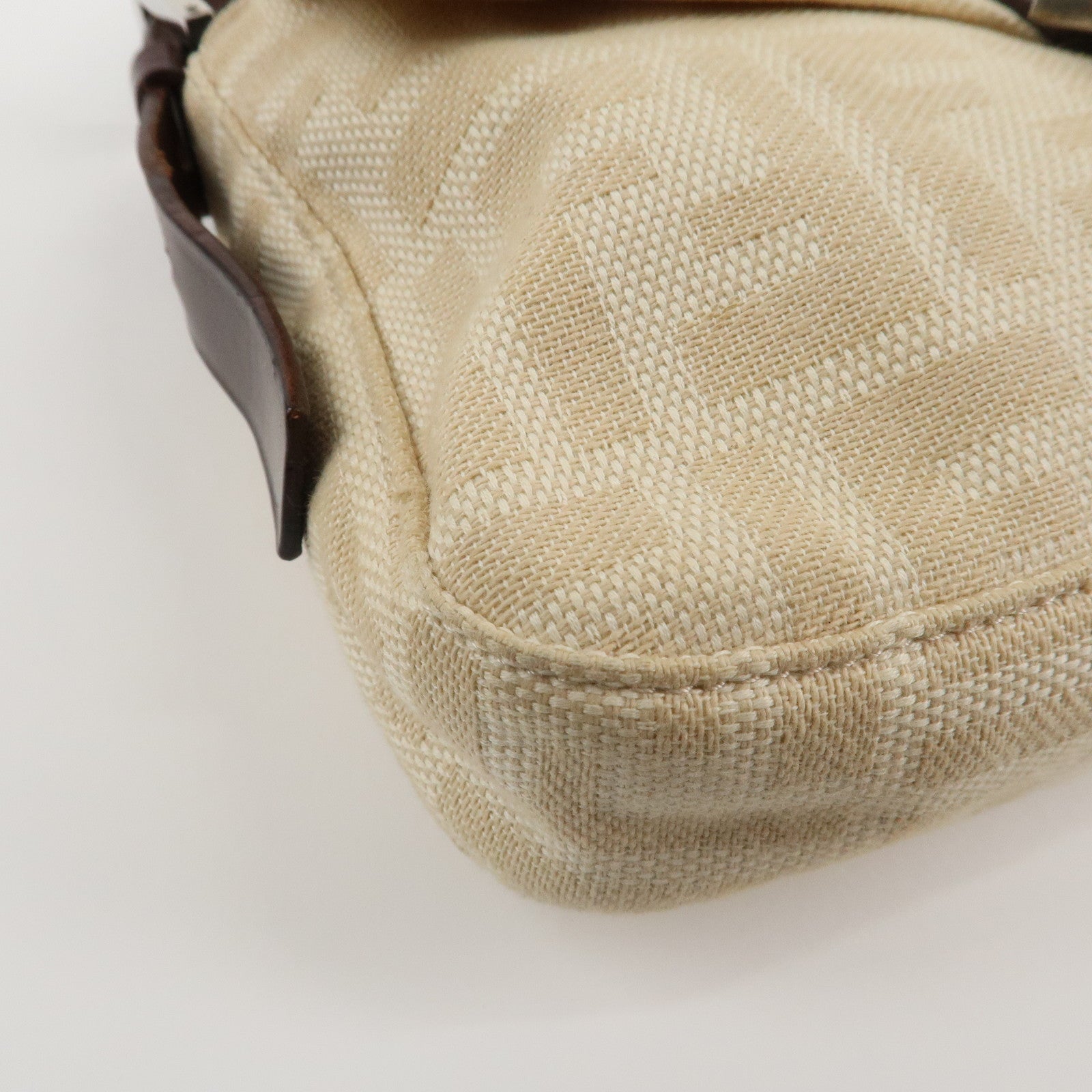 FENDI Mamma Baguette Zucca Leather Canvas Hand Bag Beige Brown 26424 Used