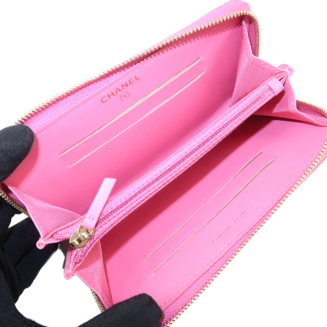 CHANEL Matelasse Caviarskin Small Wallet Pink A80481