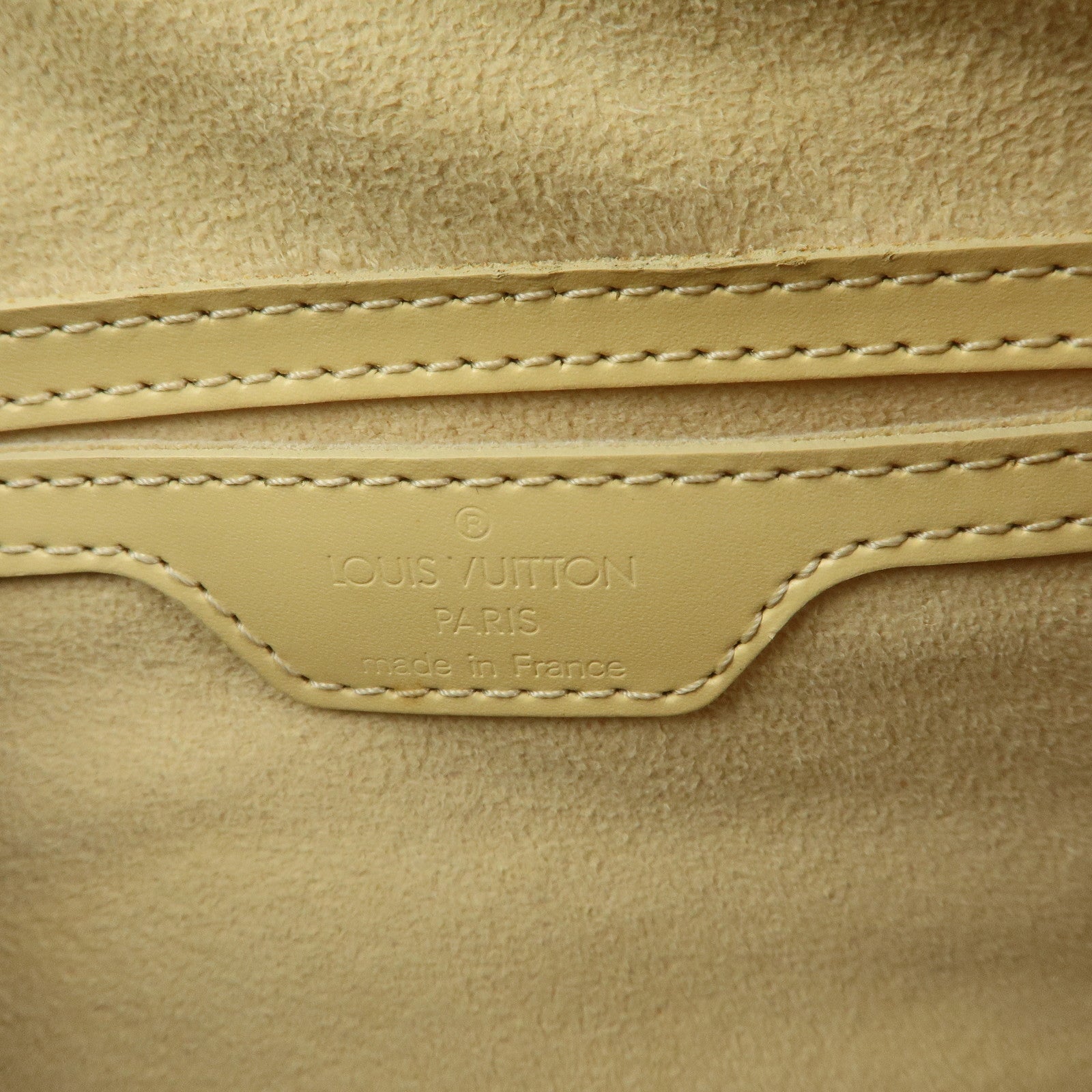Louis Vuitton Epi Leather Soufflot Hand Bag Vanilla M5222A