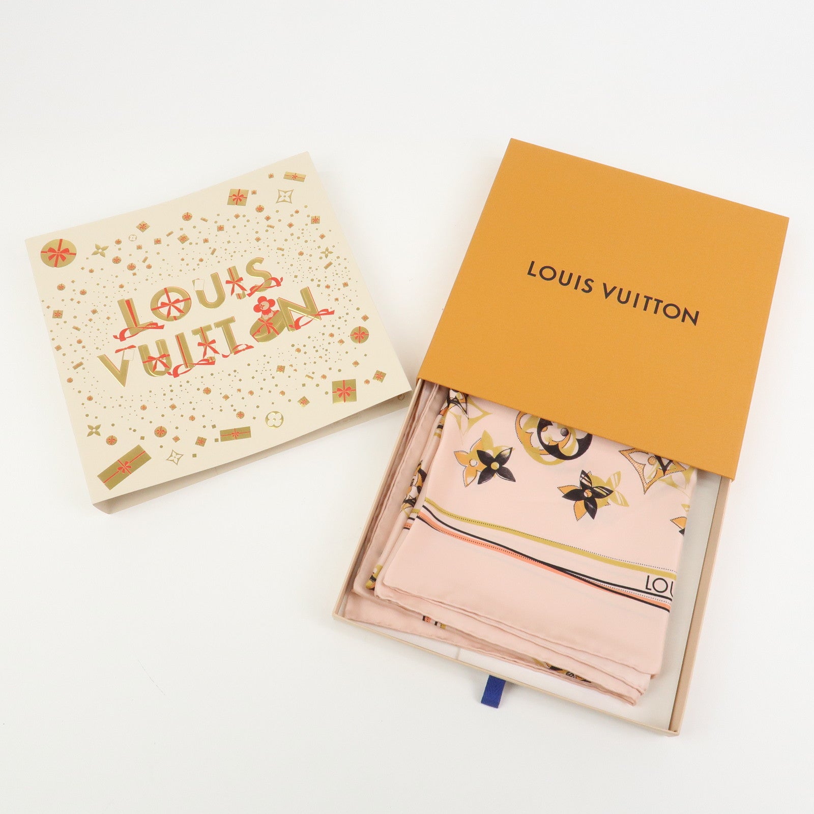 Louis Vuitton Monogram Silk 100% Scarf Pink M79267