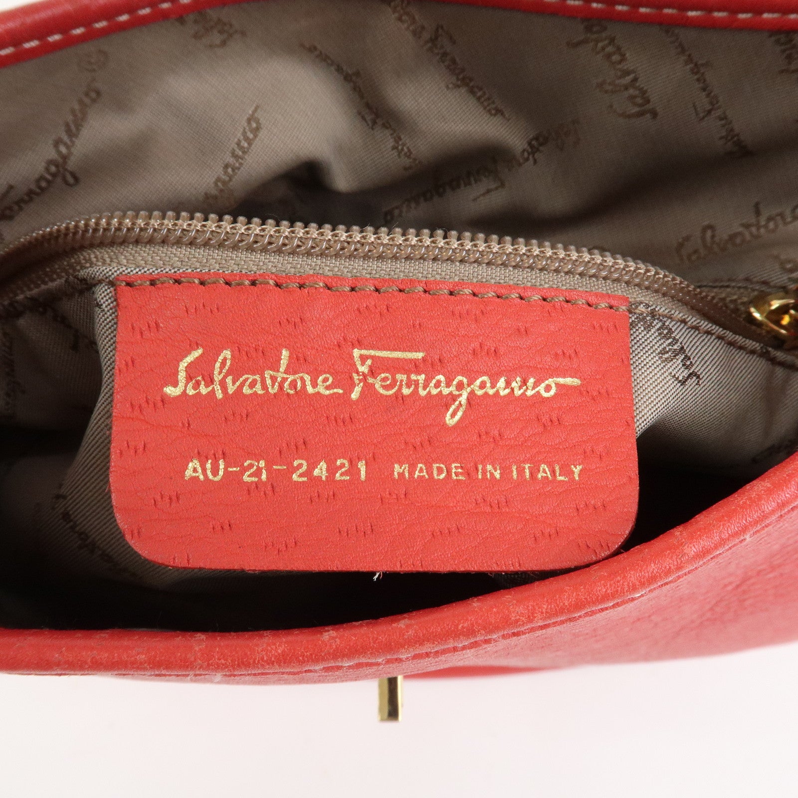 Ferragamo Gancini Leather Shoulder Bag Red
