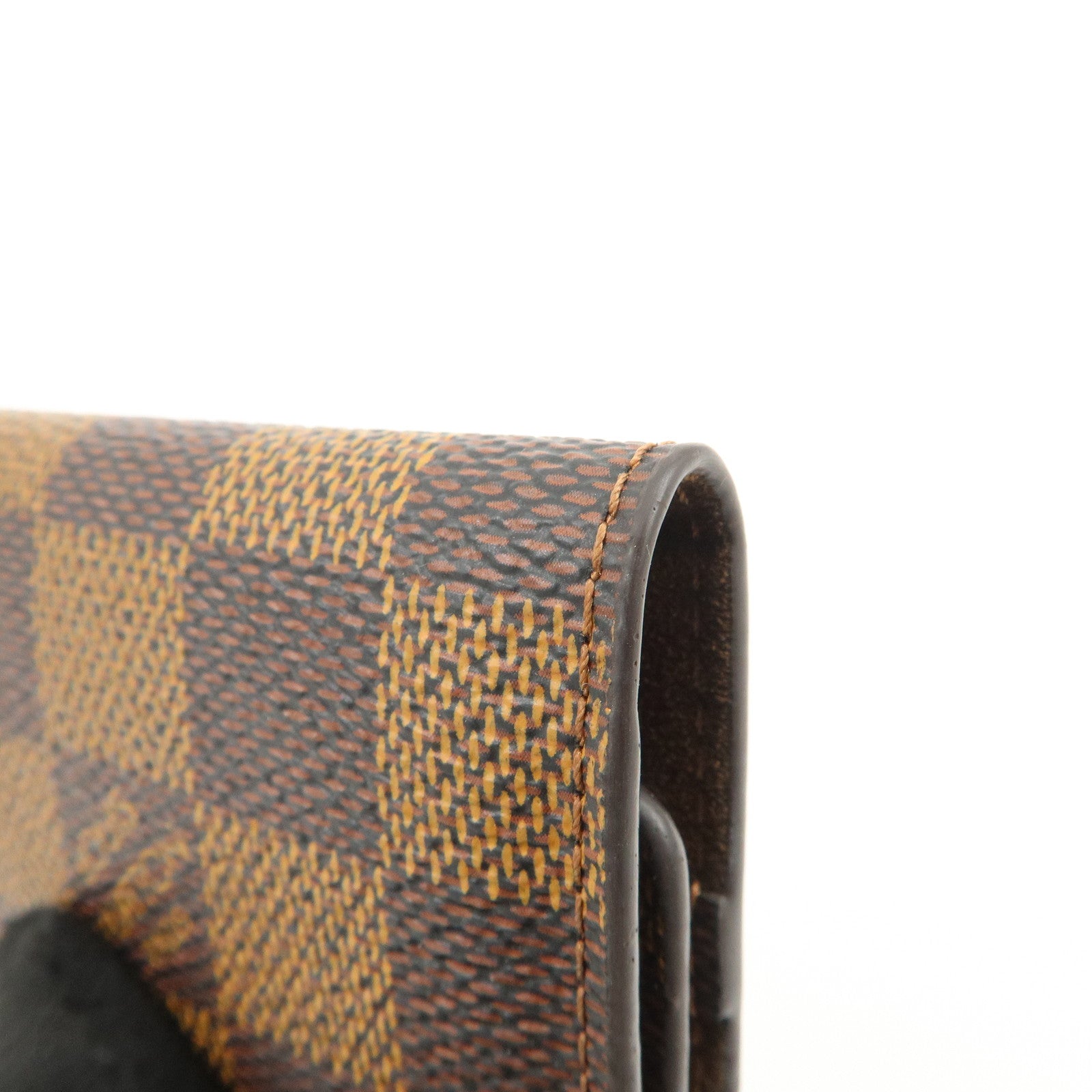 Louis Vuitton Damier Cufflinks Case Damier Ebene M64681