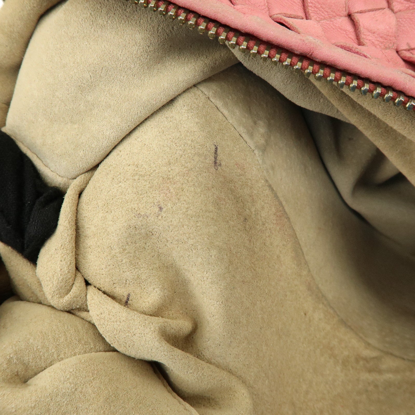 BOTTEGA VENETA Montaigne Intrecciato Nappa Leather Shoulder Bag