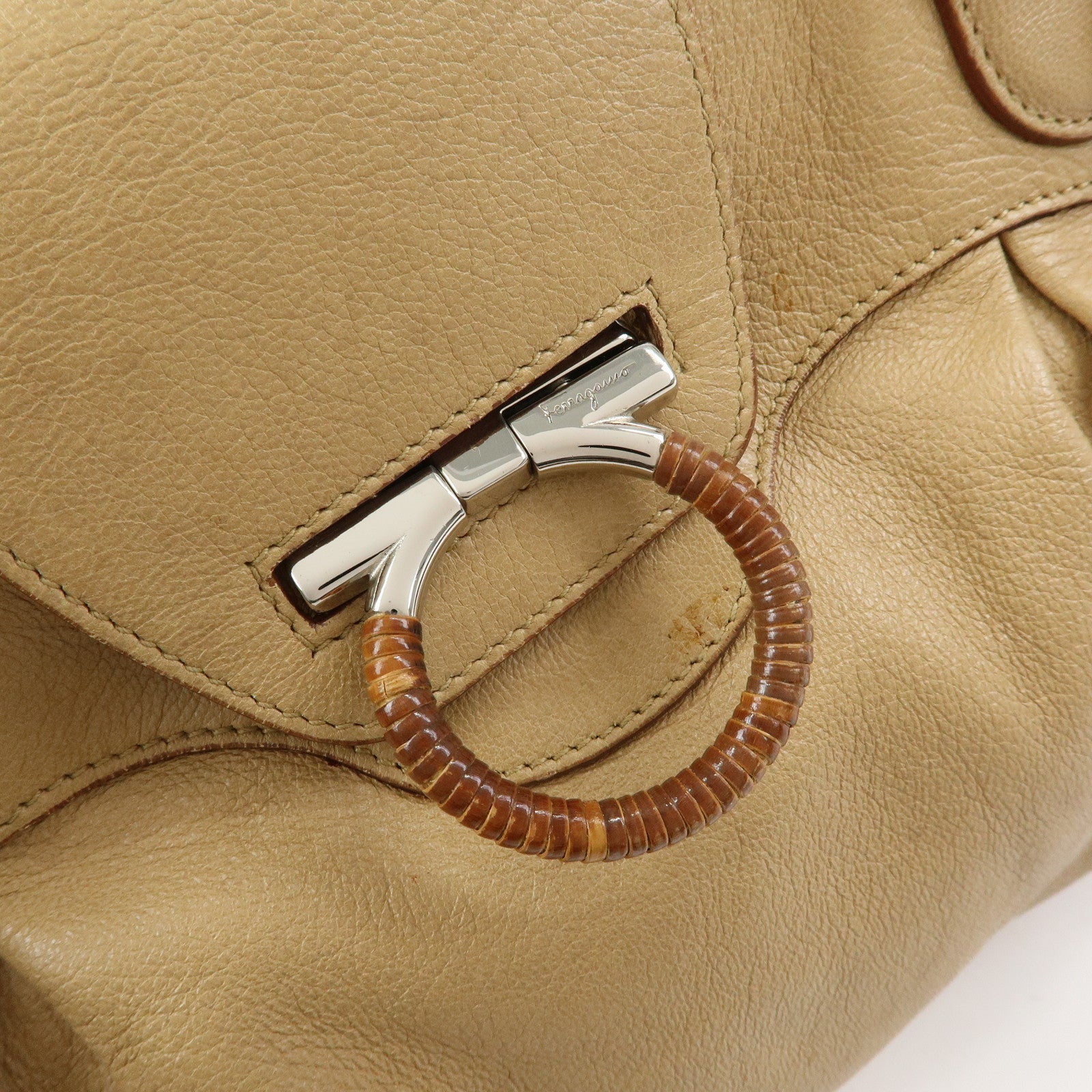 Ferragamo Gancini Leather Rattan Shoulder Bag Light Brown