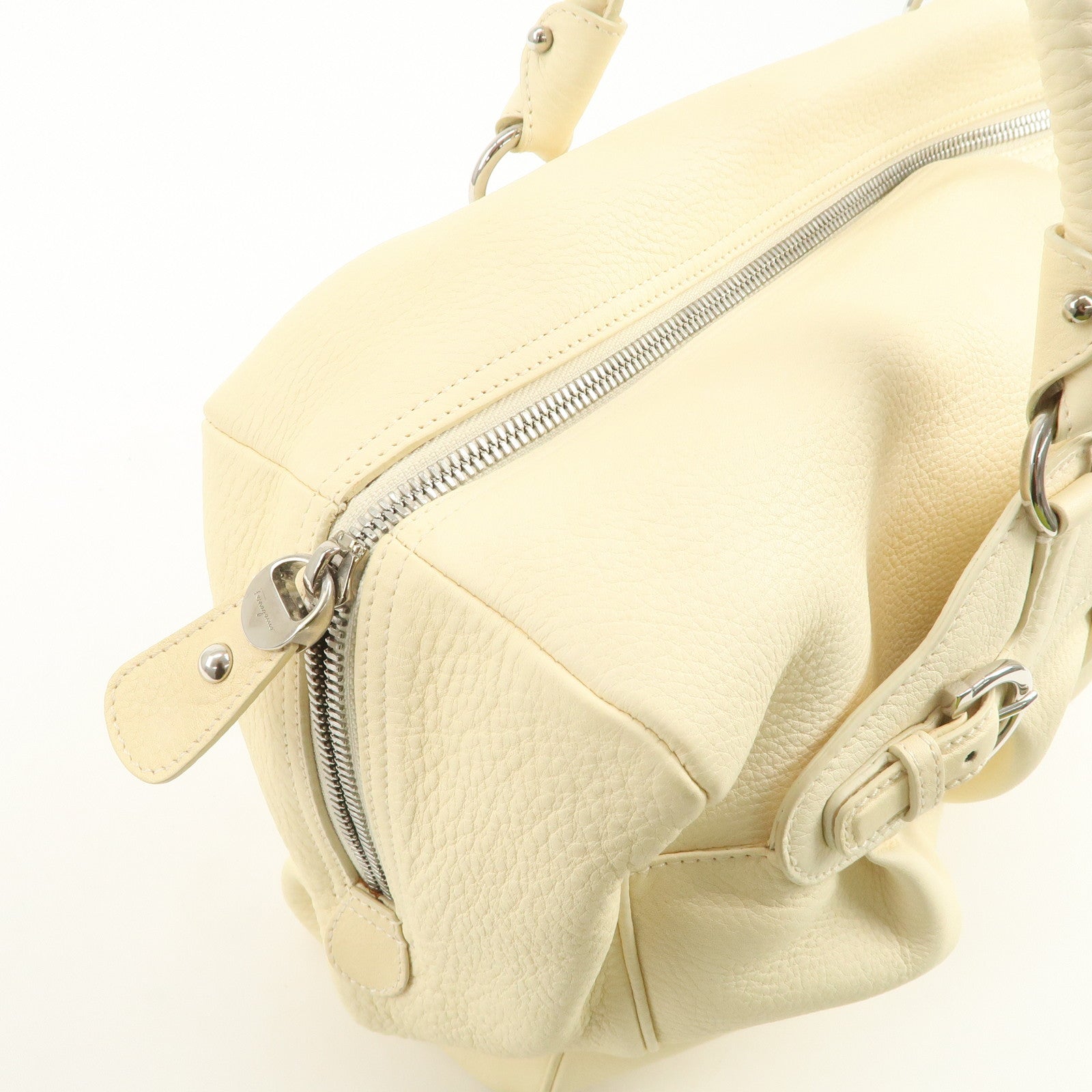 Ferragamo Gancini Logo Leather Shoulder Bag Hand Bag Beige