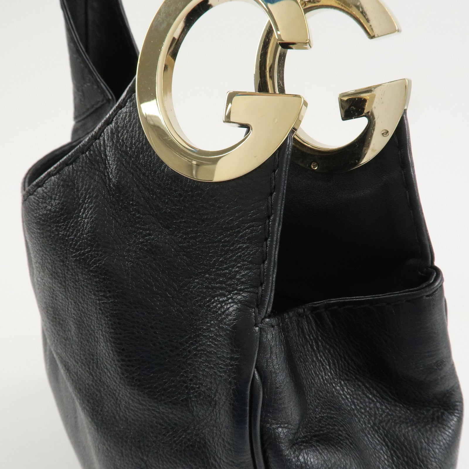 GUCCI Guccissima Leather Shoulder Bag Gold Hardware Black 203503 Used
