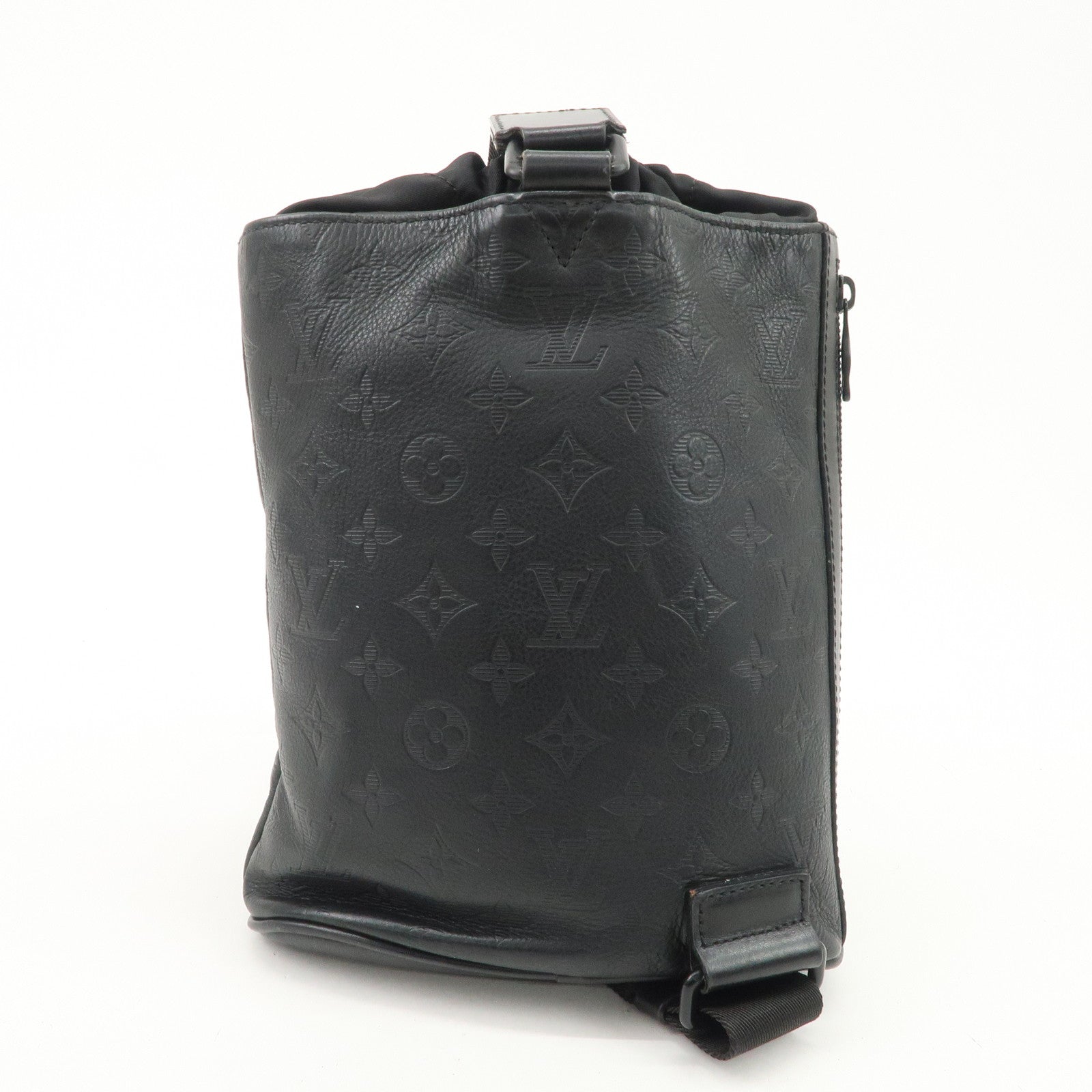 Louis Vuitton Monogram Shadow Chalk Leather Sling Bag Noir M44633 Used