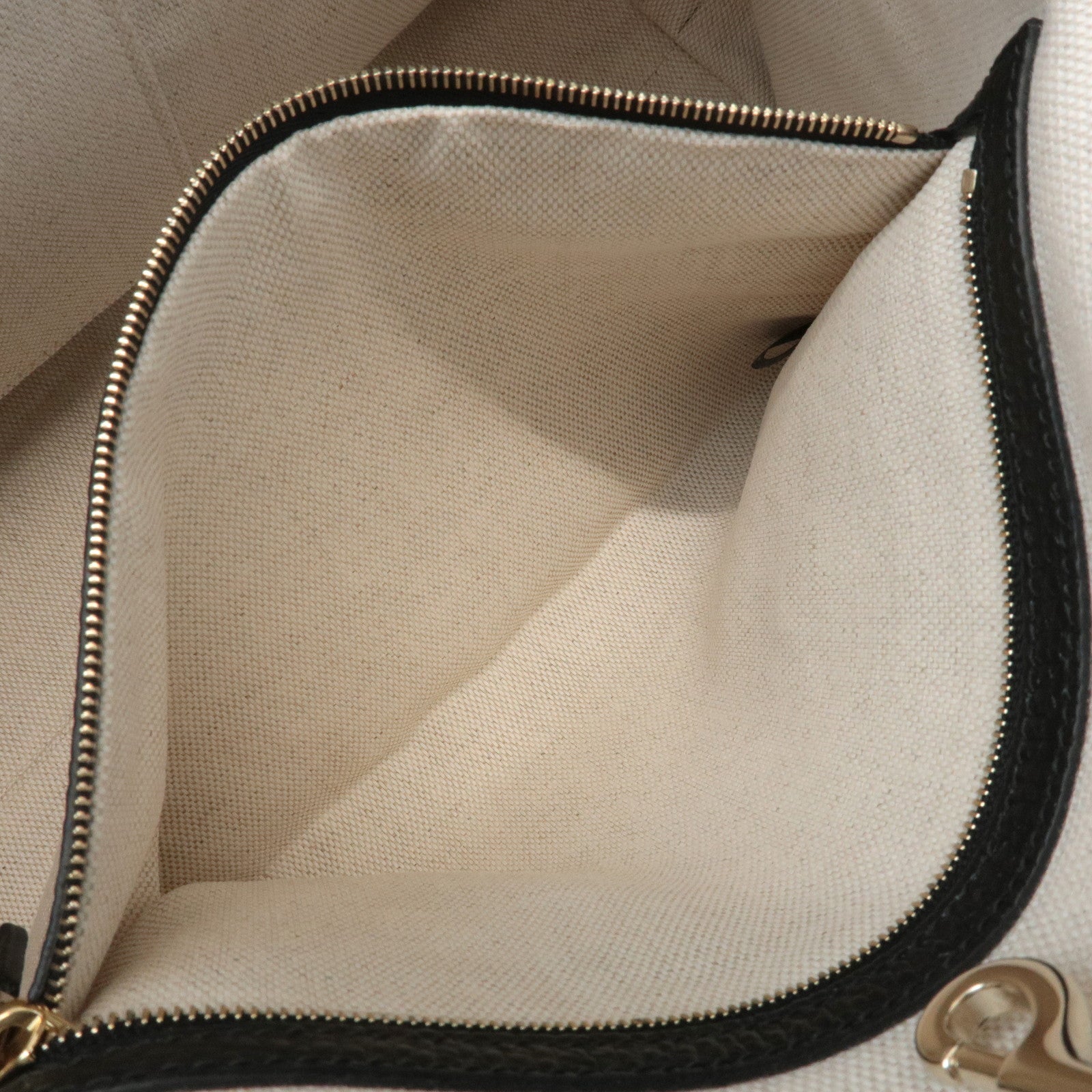 GUCCI SOHO Leather Chain Shoulder Tote Bag Black 536196 Used