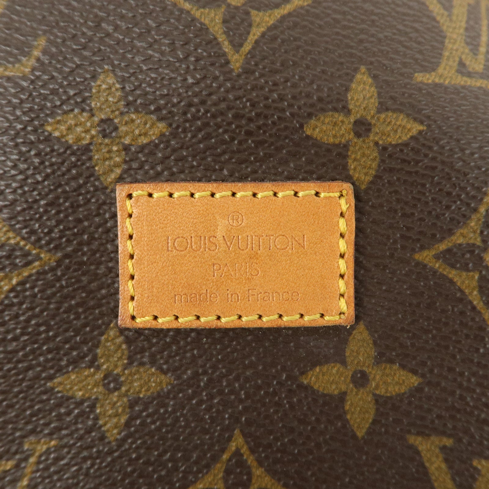 Louis Vuitton Monogram Saumur 30 Shoulder Bag Brown M42256