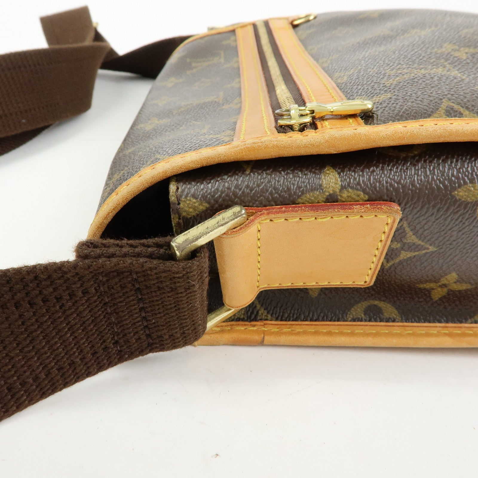 Louis Vuitton Monogram Messenger Bosphore PM Shoulder Bag M40106
