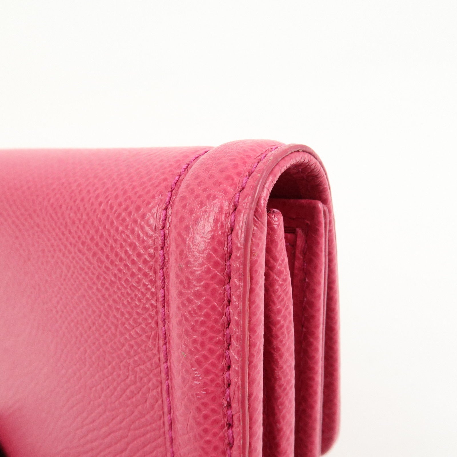 Ferragamo Vara Ribbon Logo Leather Long Wallet Pink