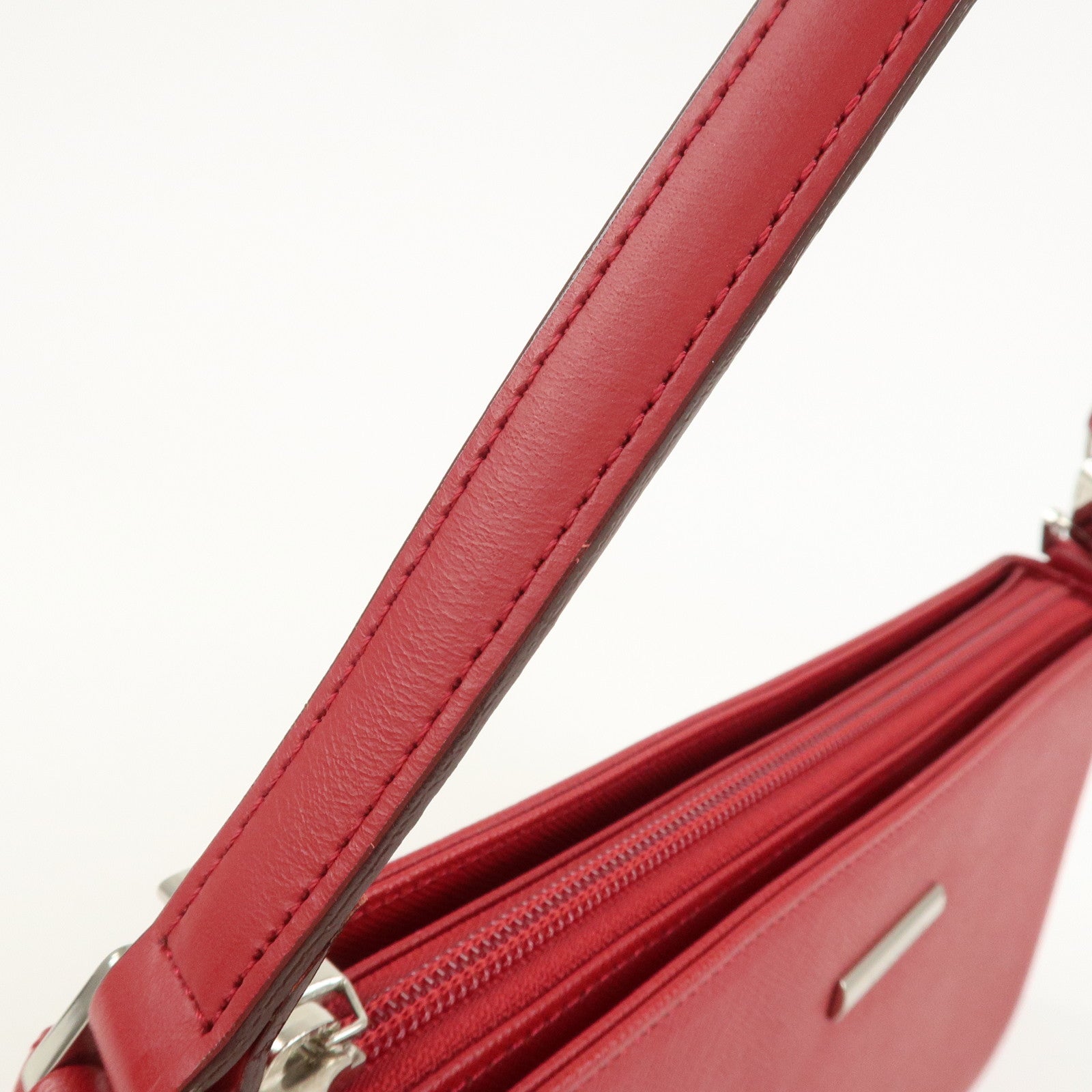 BURBERRY Logo Leather Shoulder Bag Hand Bag Red