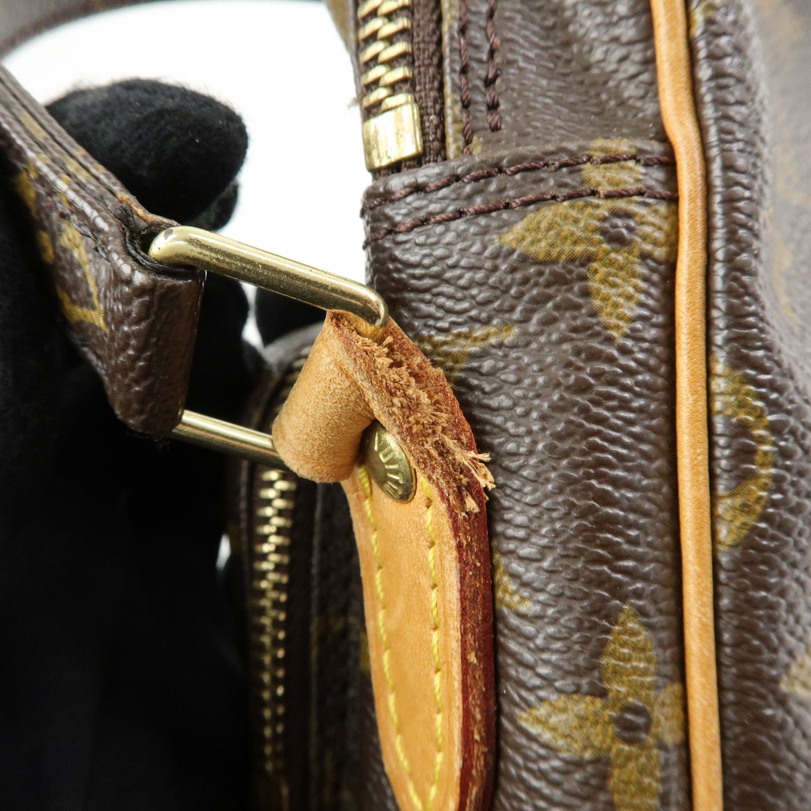 Louis Vuitton Monogram Amazone Shoulder Bag Crossbody Bag M45236