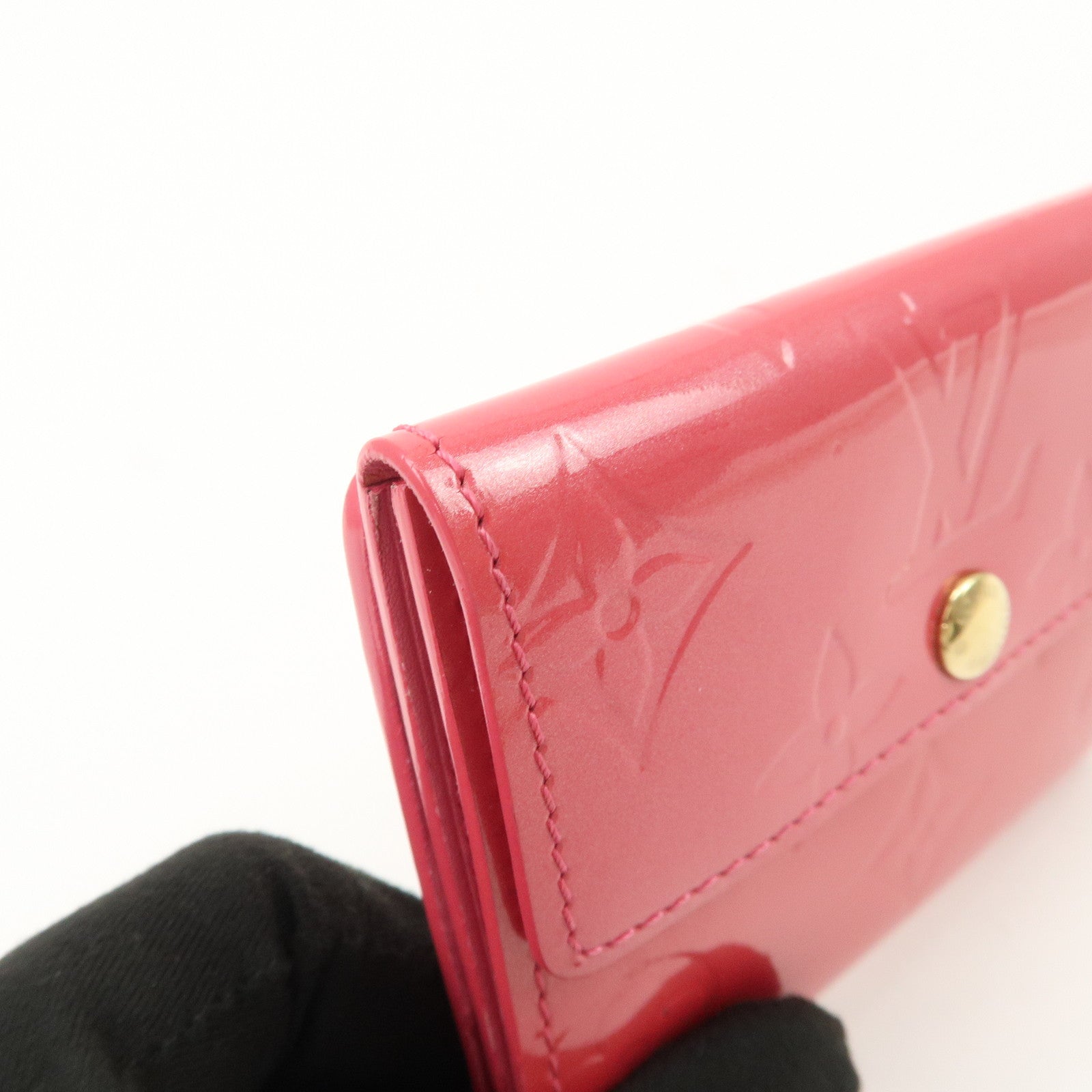 Louis Vuitton Monogram Vernis Ludlow Bi-fold Compact Wallet M9143F