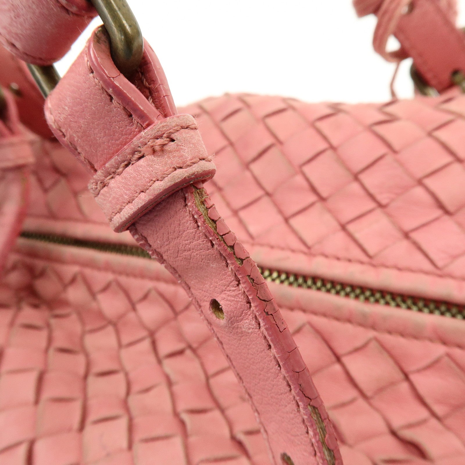 BOTTEGA VENETA Montaigne Intrecciato Nappa Leather Shoulder Bag