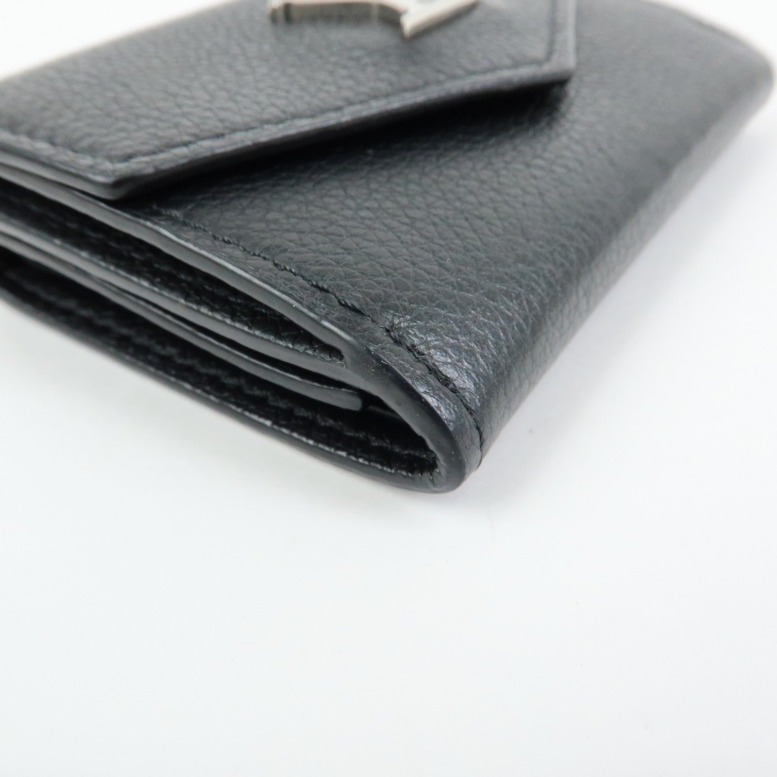 Louis Vuitton Lockme Portefeuille Lock Mini Compact Wallet M63921