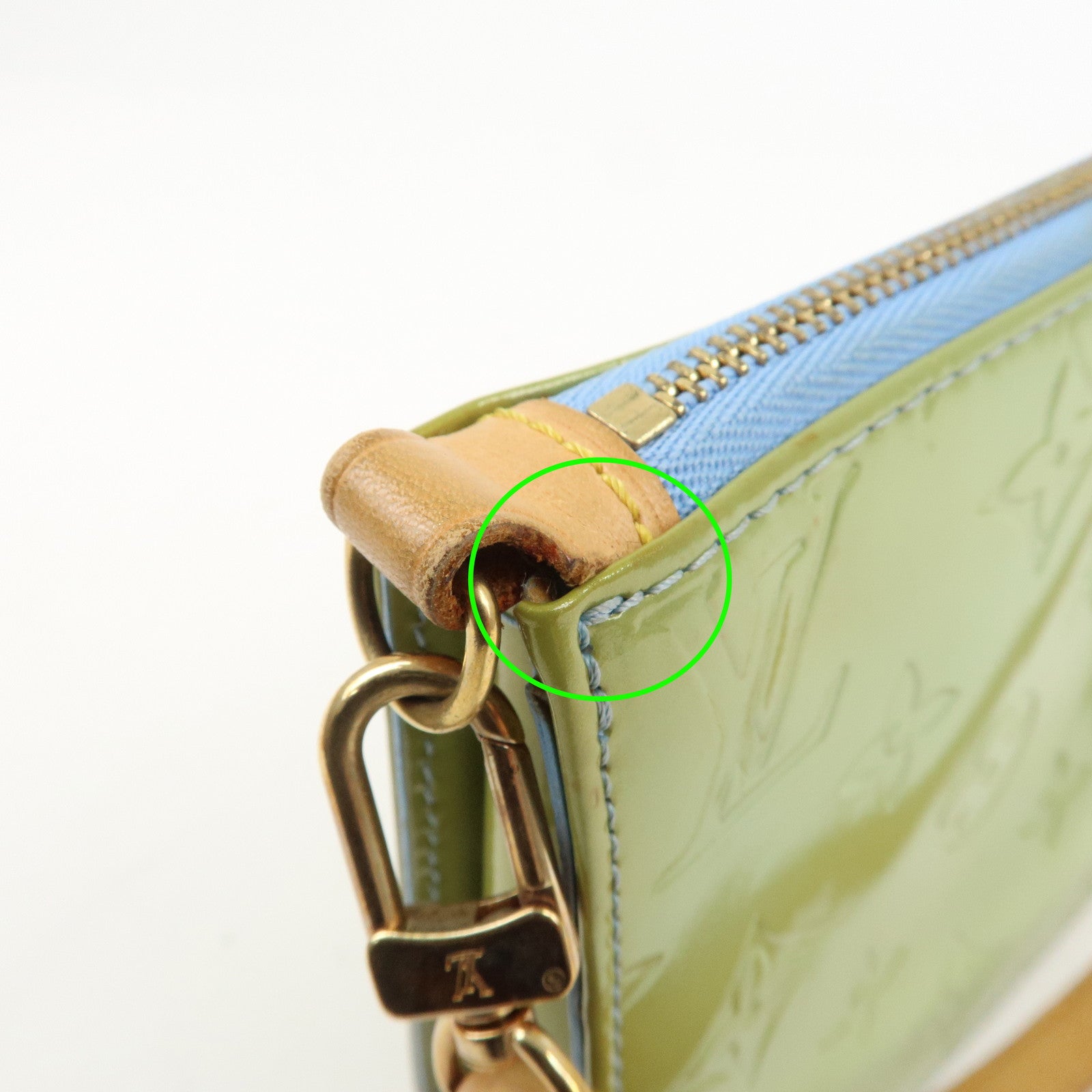 Louis Vuitton Monogram Vernis Lexington Hand Bag Baby Blue M91011