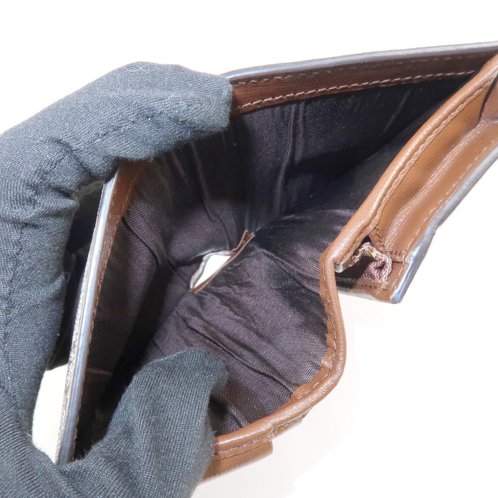 GUCCI GG Supreme Leather Heart Bi-fold Compact Wallet 648848 Used