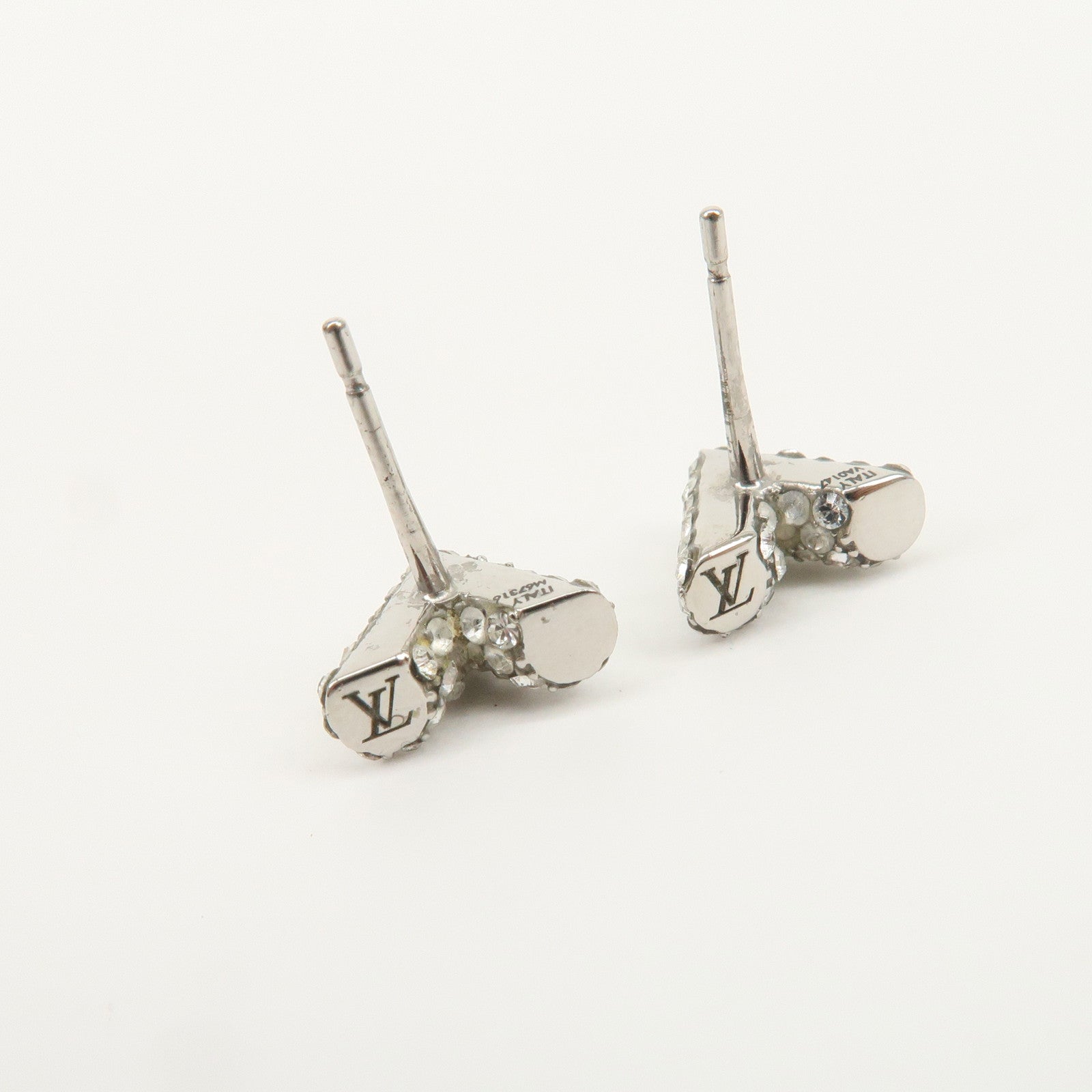 Louis Vuitton Essential V Strass Metal Earrings Silver M67316