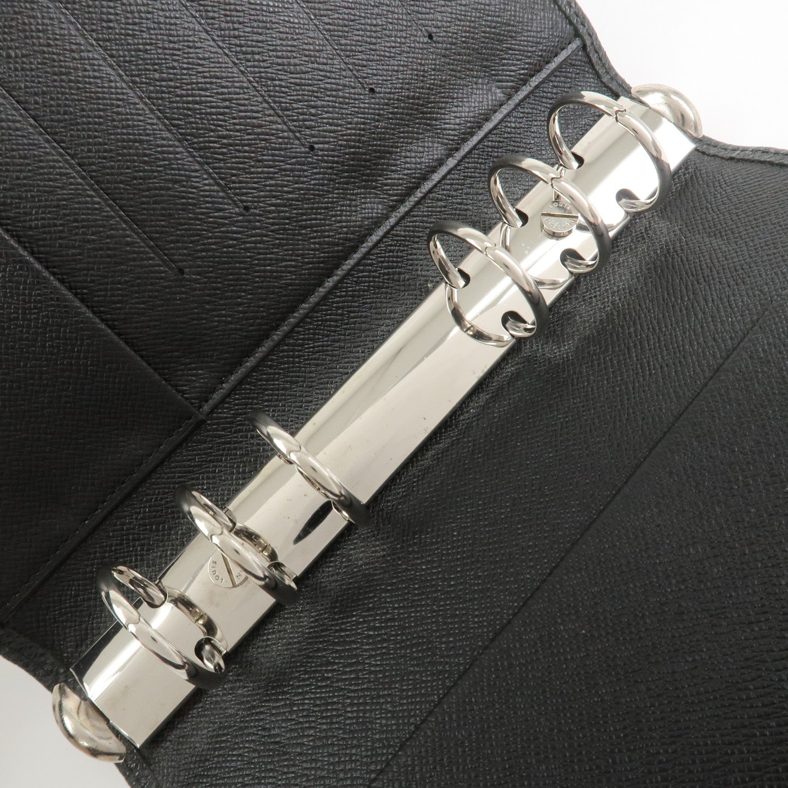Louis Vuitton Taiga Leather Agenda MM Planner Cover Ardoise R20222