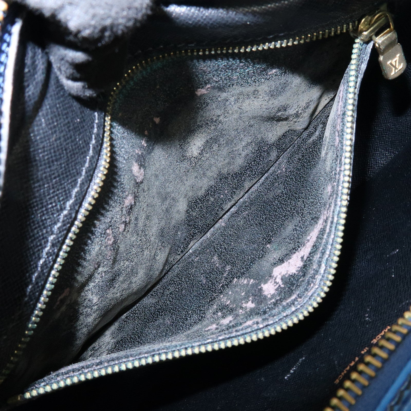 Louis Vuitton Epi Jeune Fille Shoulder Bag Toledo Blue M52155