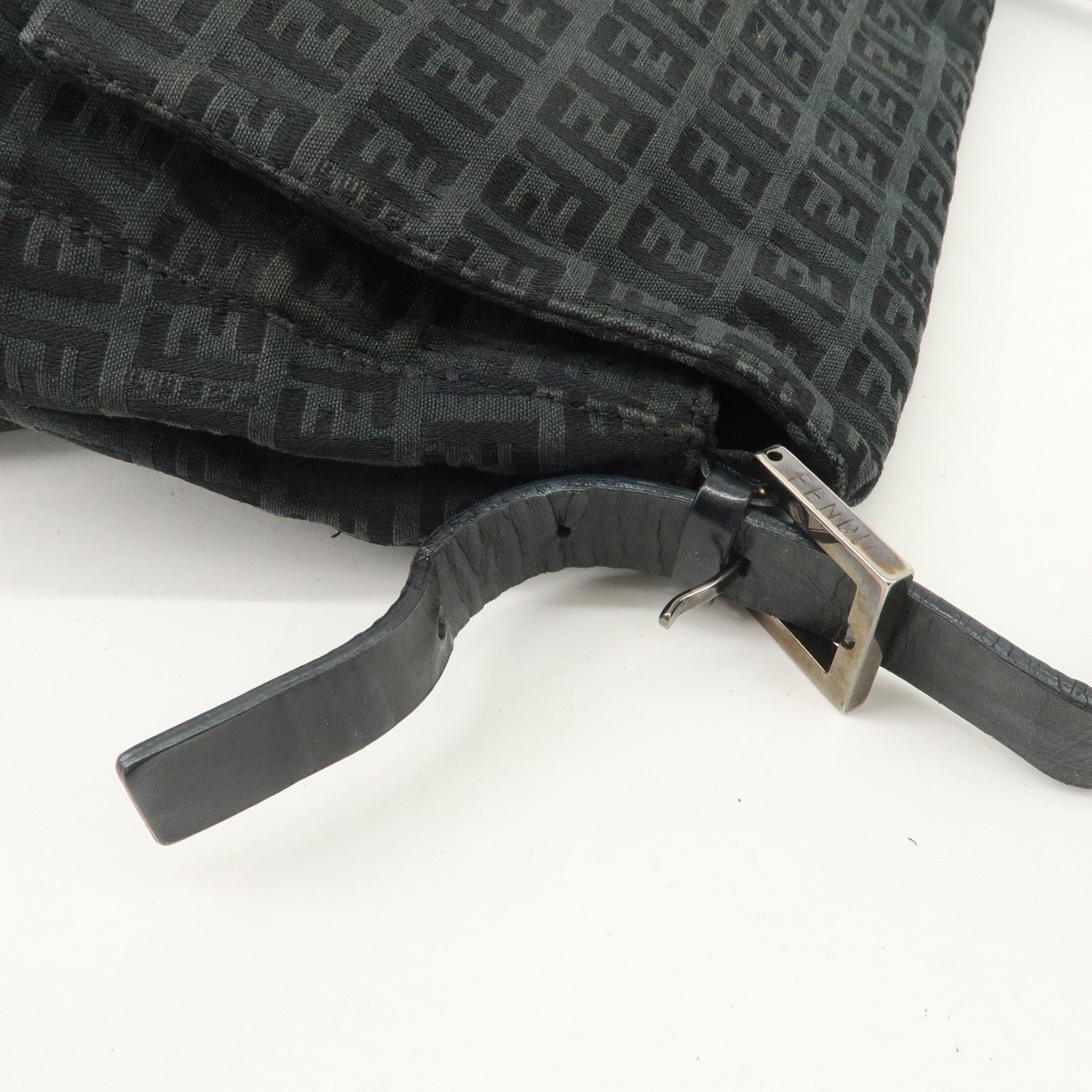 FENDI Mamma Baguette Zucchino Leather Canvas Shoulder Bag Black 8BR001 Used