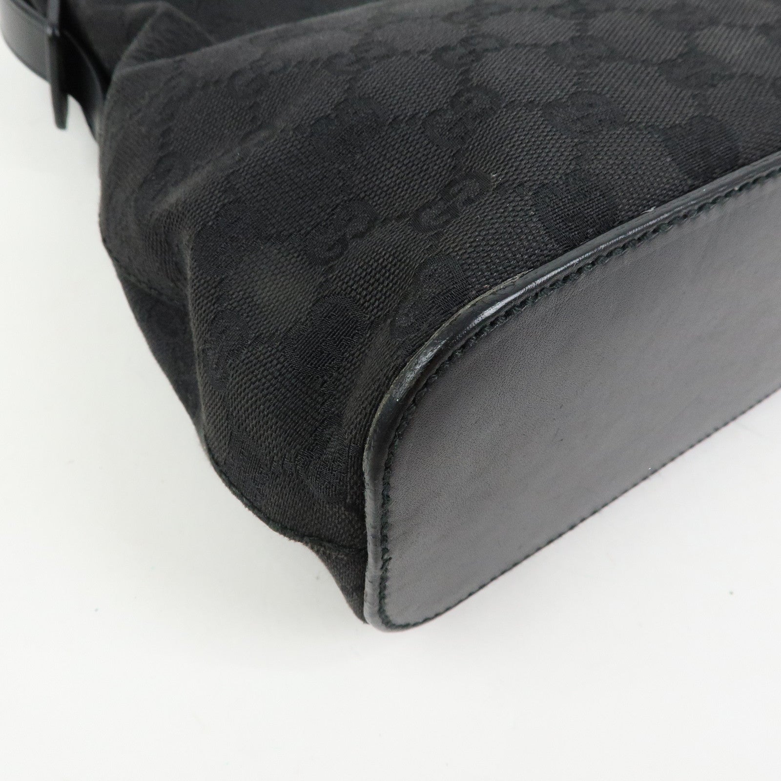 GUCCI GG Canvas Leather Shoulder Bag Hand Bag Black 107752