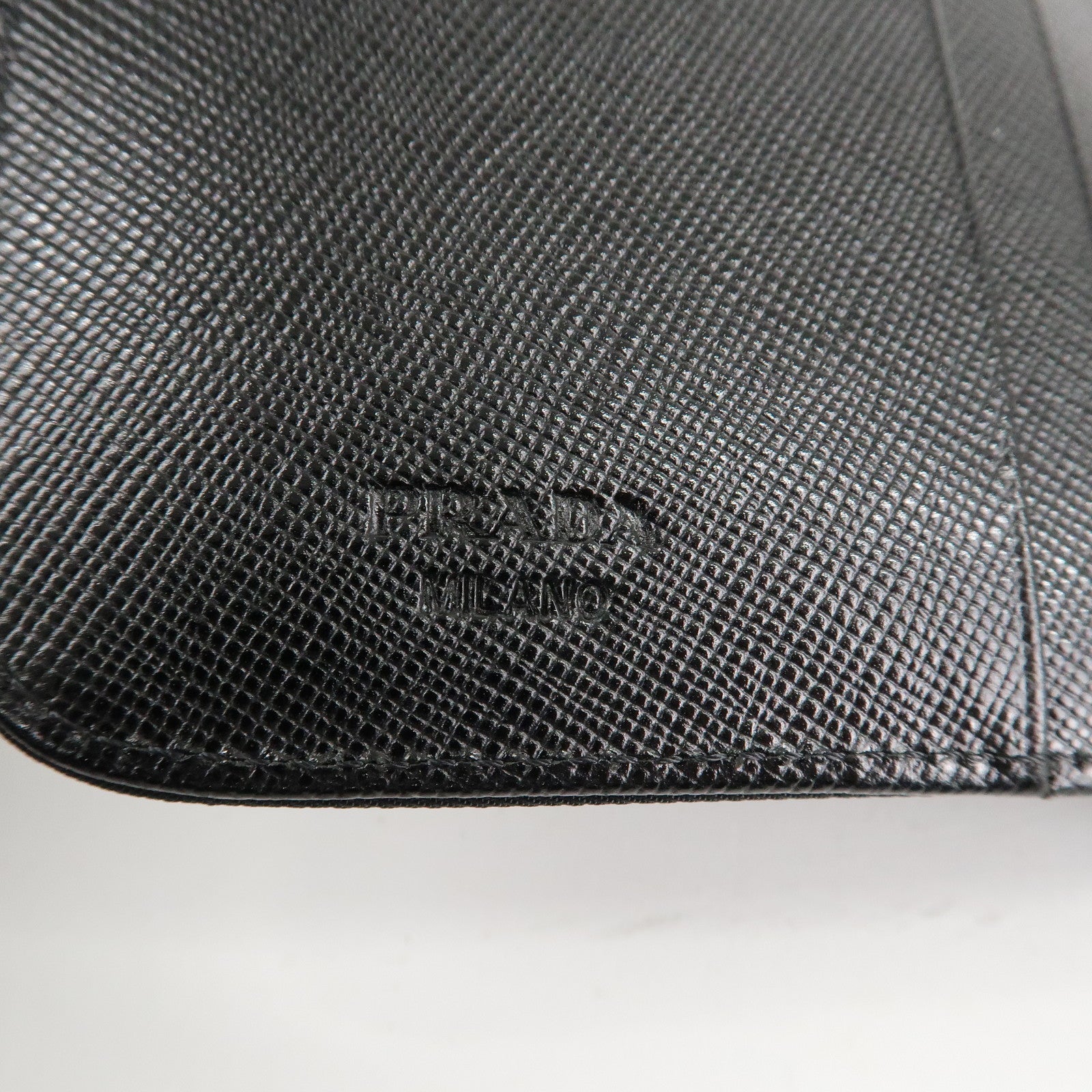 PRADA Nylon Saffiano Leather Bi-fold Round zippy Wallet Black Used