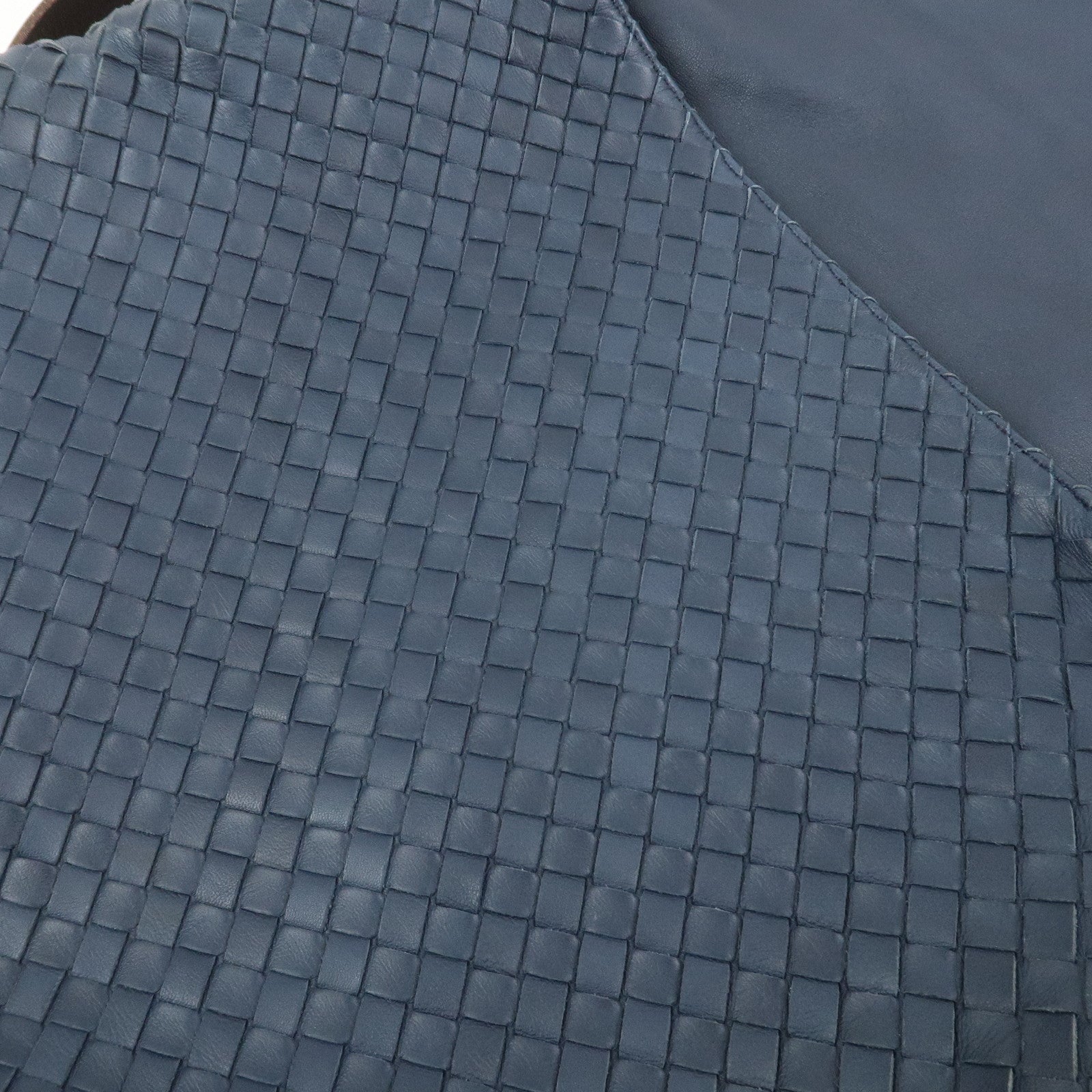 BOTTEGA VENETA Intrecciato Lamb Skin Shoulder Bag Navy 163971
