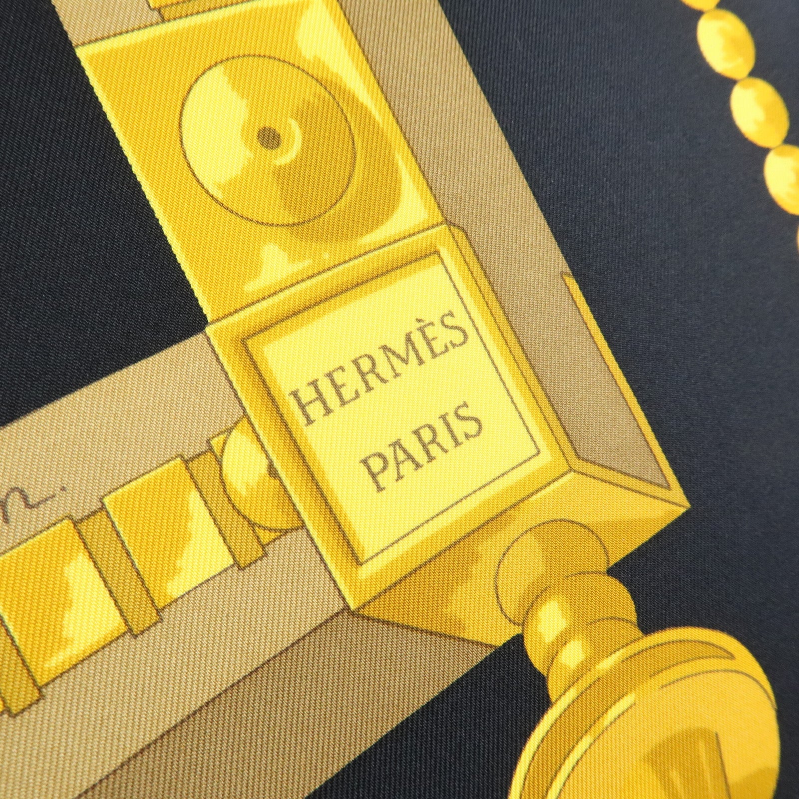 HERMES Carre 90 Silk 100% Scarf CUILLERS D'AFRIQUE Black Gold