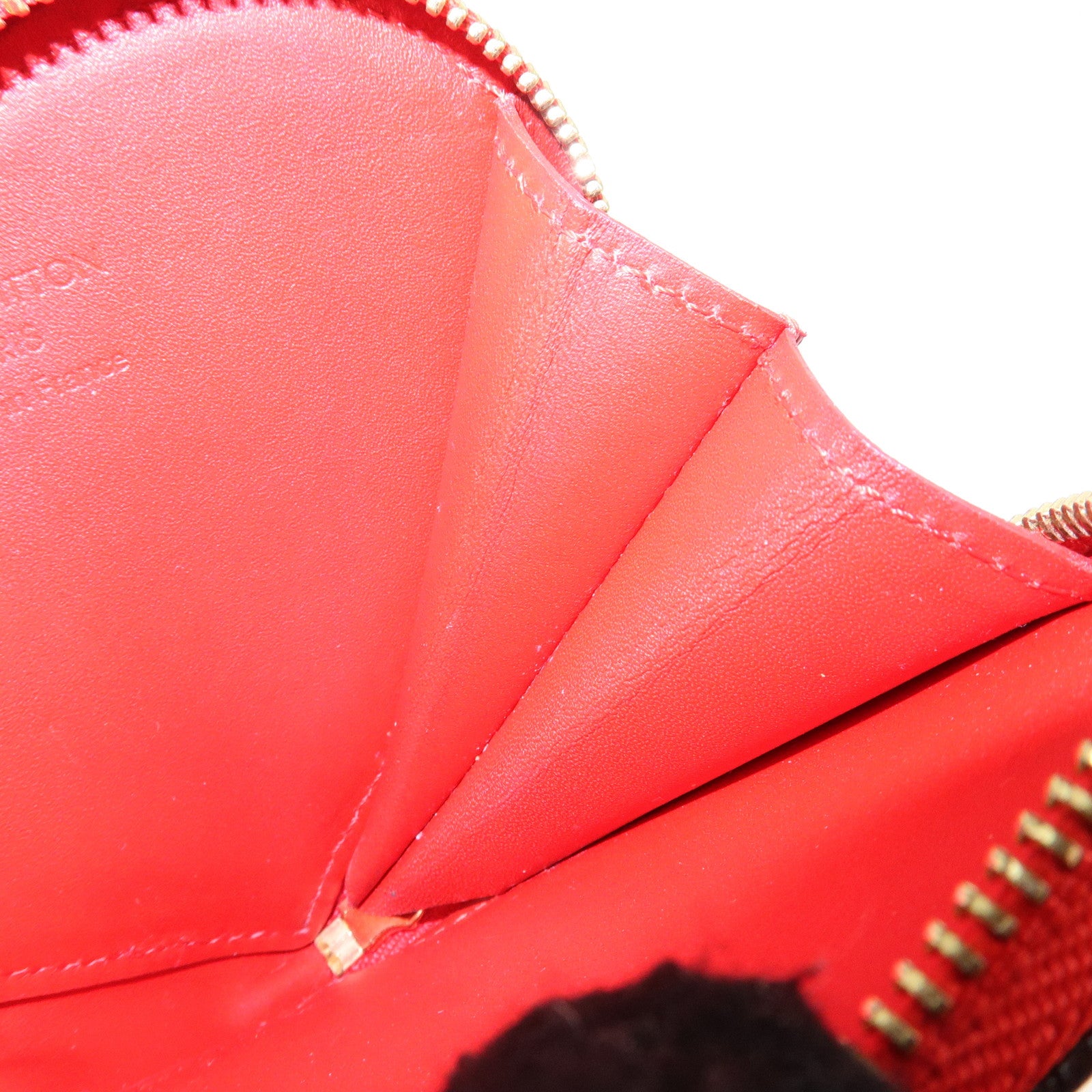 Louis Vuitton Sweet Monogram Vernis Portemonnaie Coeur Pink M90133