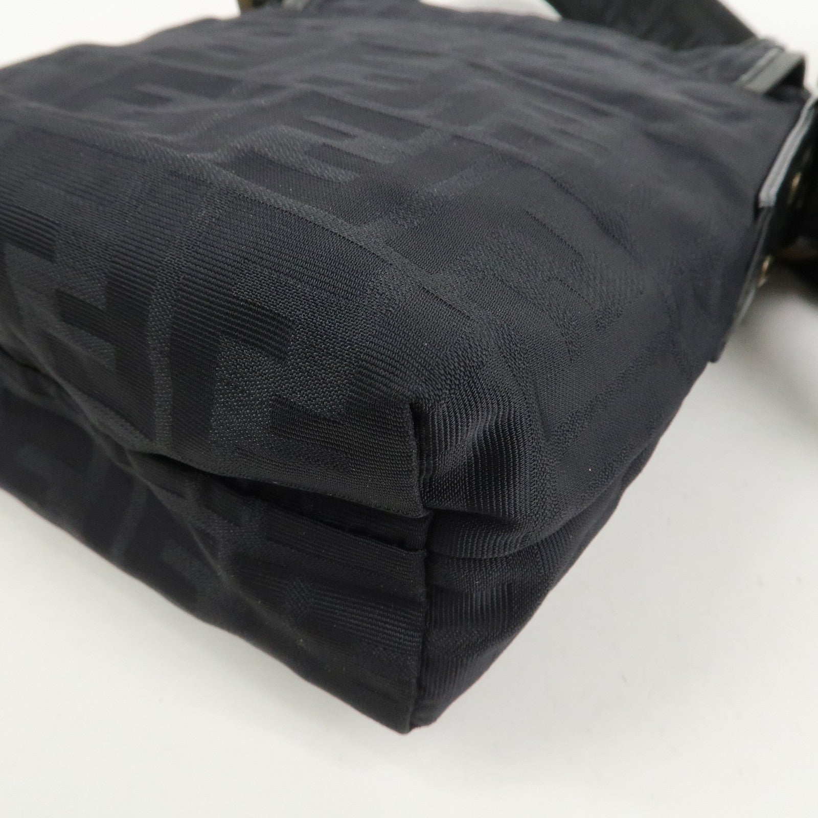 FENDI Zucca Canvas Leather Shoulder Bag Crossbody Bag Black7VA155