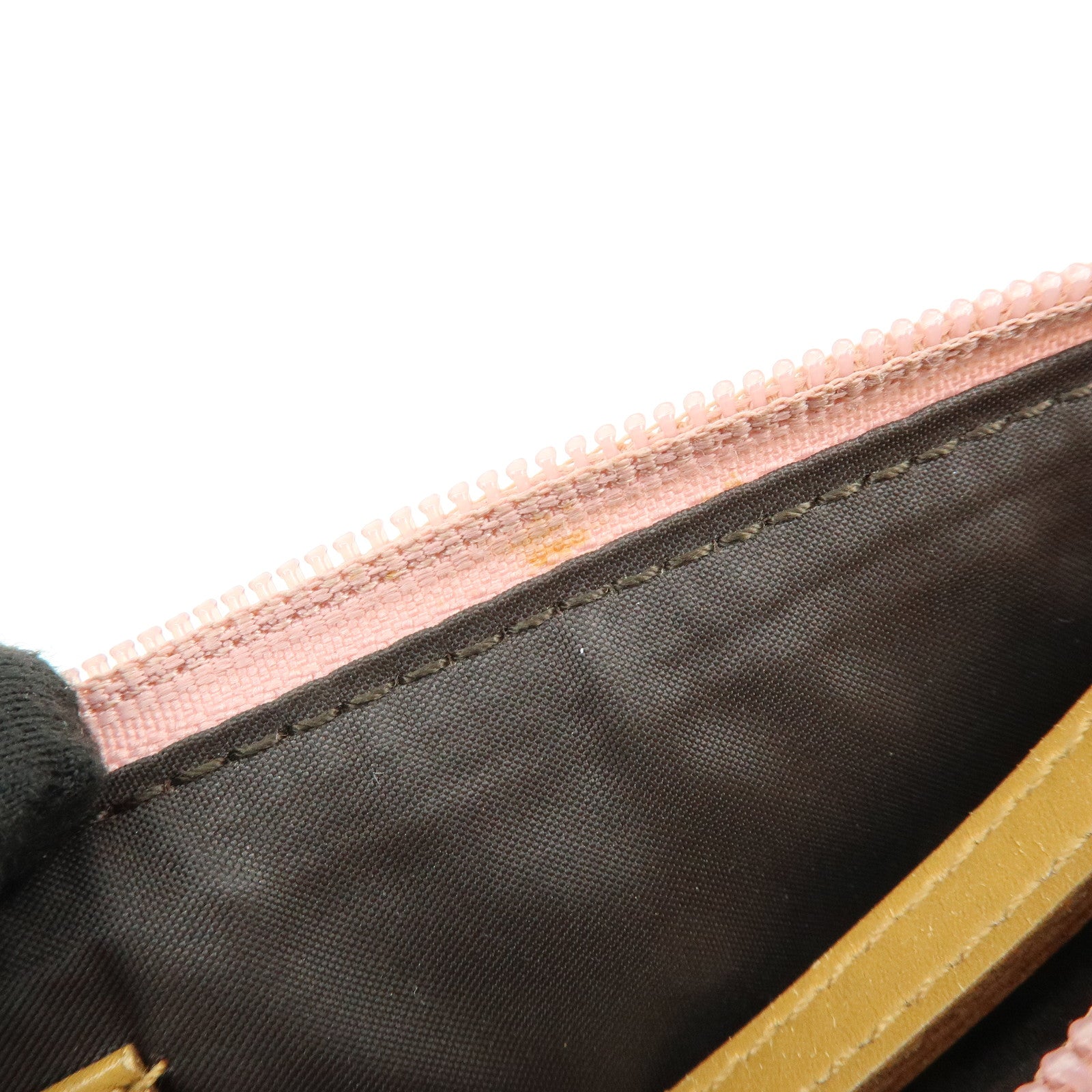 GUCCI Boat Bag Suede Leather Accessory Pouch Hand Bag Pink 039.1103