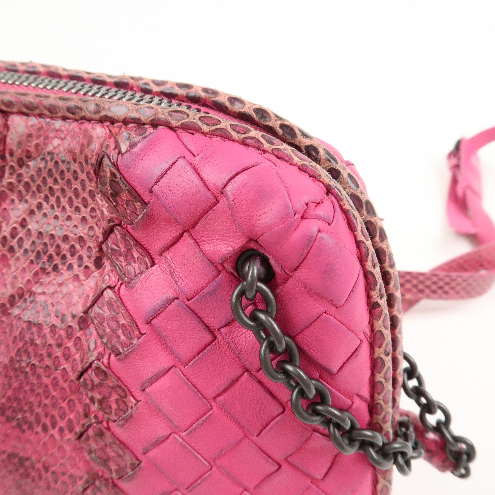 BOTTEGA VENETA Intrecciato Leather Shoulder Bag Crossbody Bag Pink